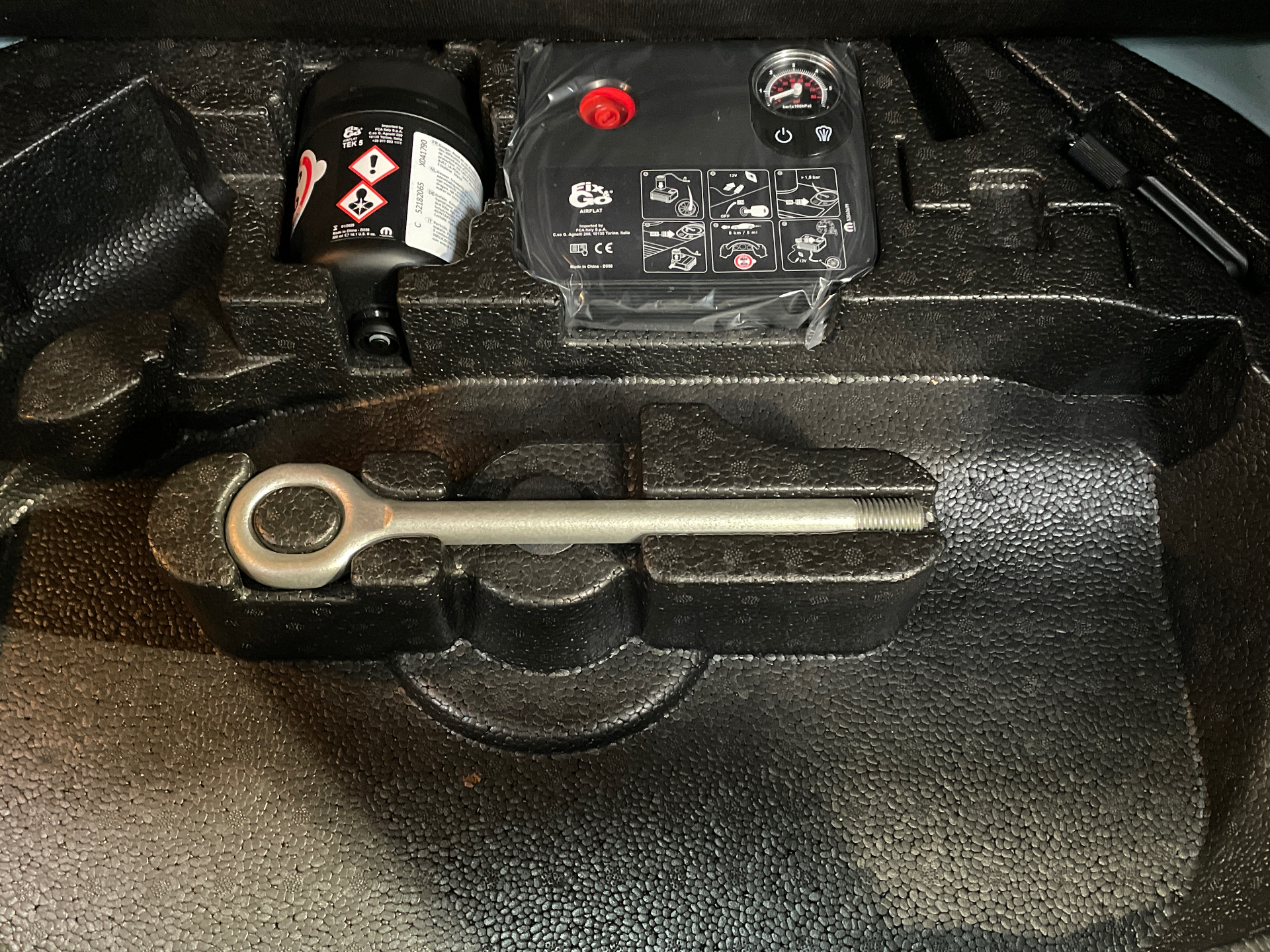 Photo 41 du véhicule FIAT 500e BERLINE