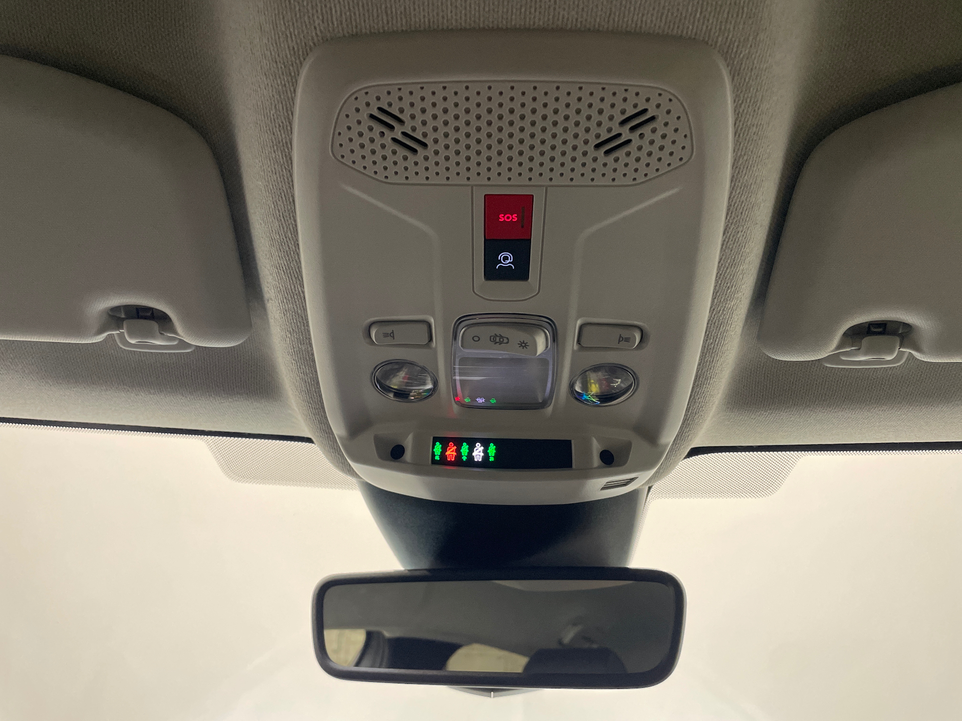 Photo 25 du véhicule CITROEN C4