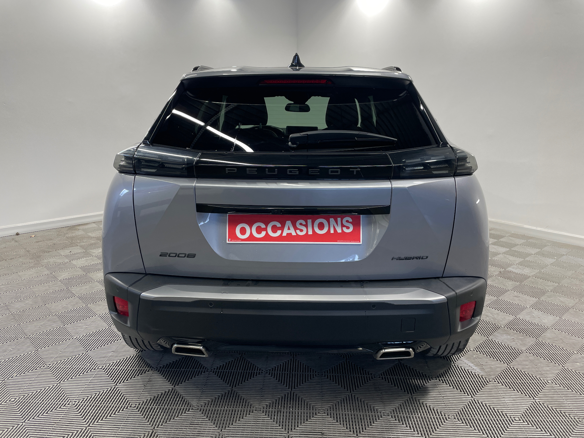 Photo 8 du véhicule PEUGEOT 2008