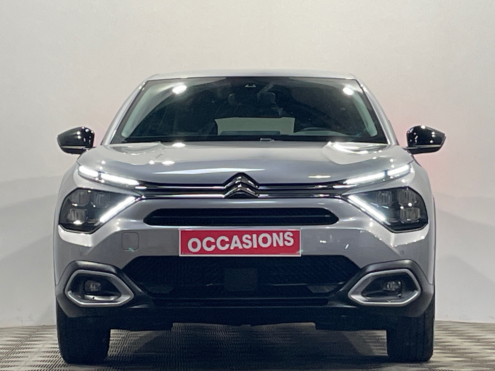 Photo 5 du véhicule CITROEN C4