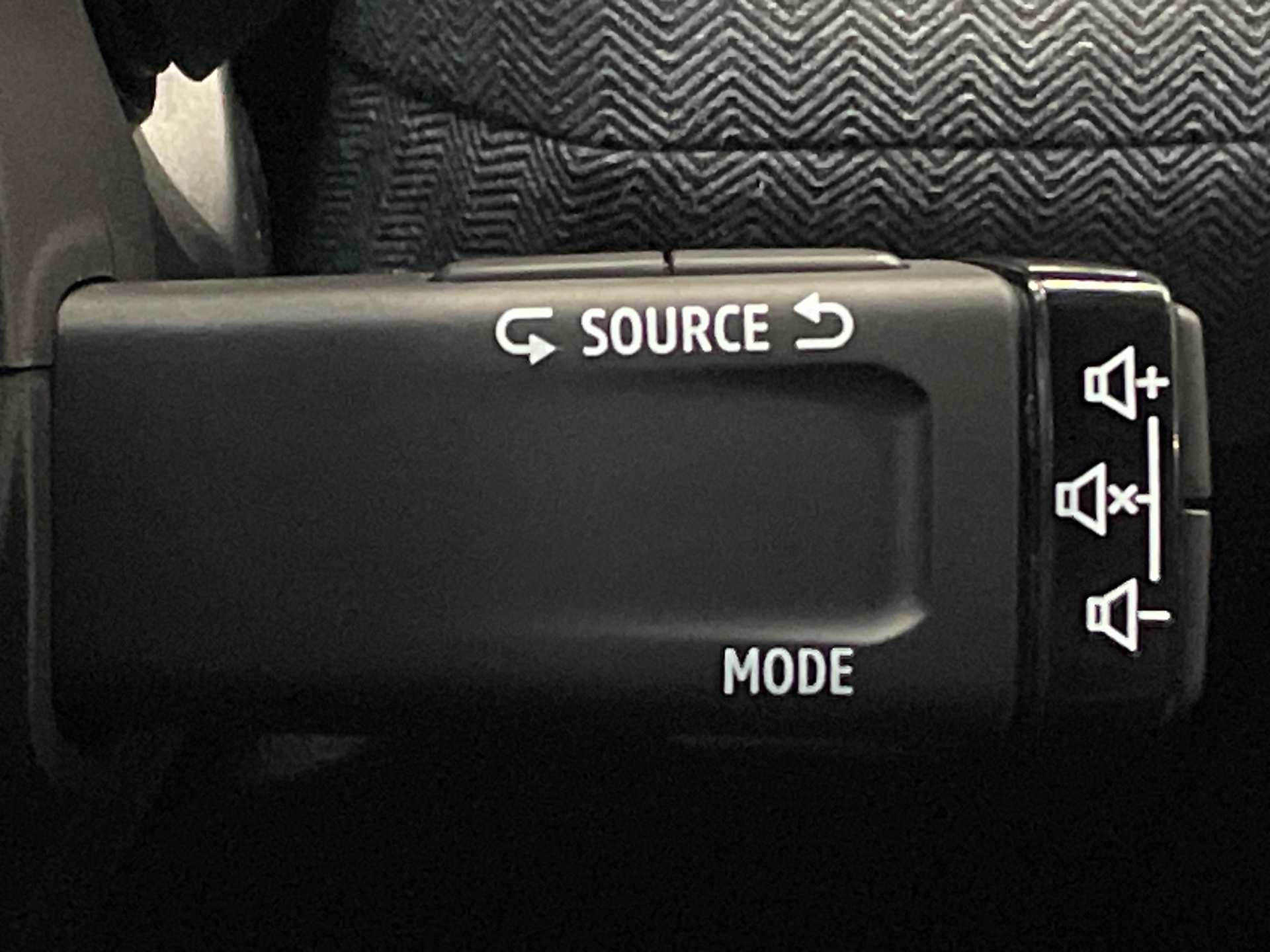 Photo 31 du véhicule RENAULT CLIO V