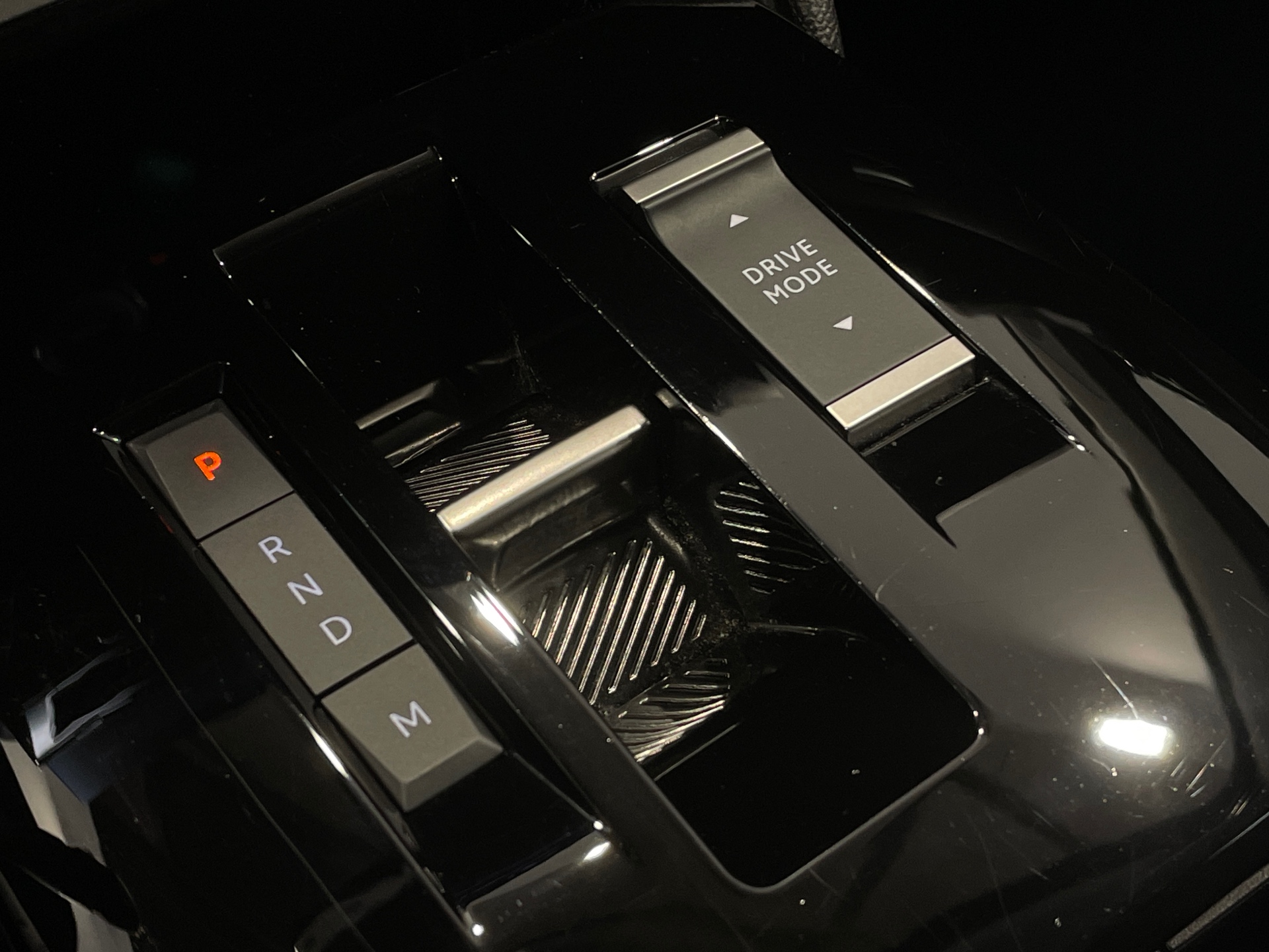 Photo 20 du véhicule CITROEN C4