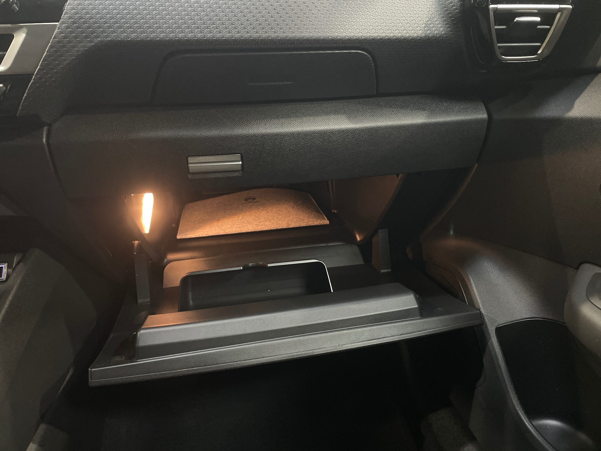 Photo 26 du véhicule CITROEN C4