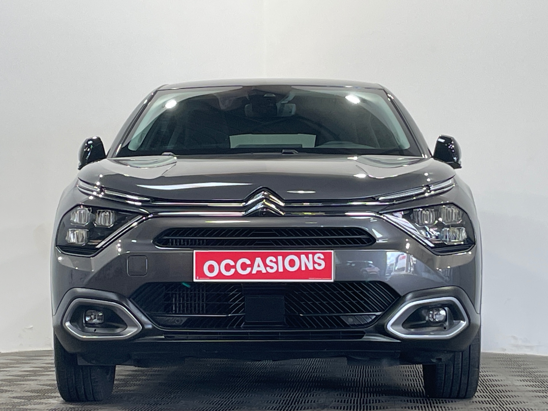 Photo 5 du véhicule CITROEN C4