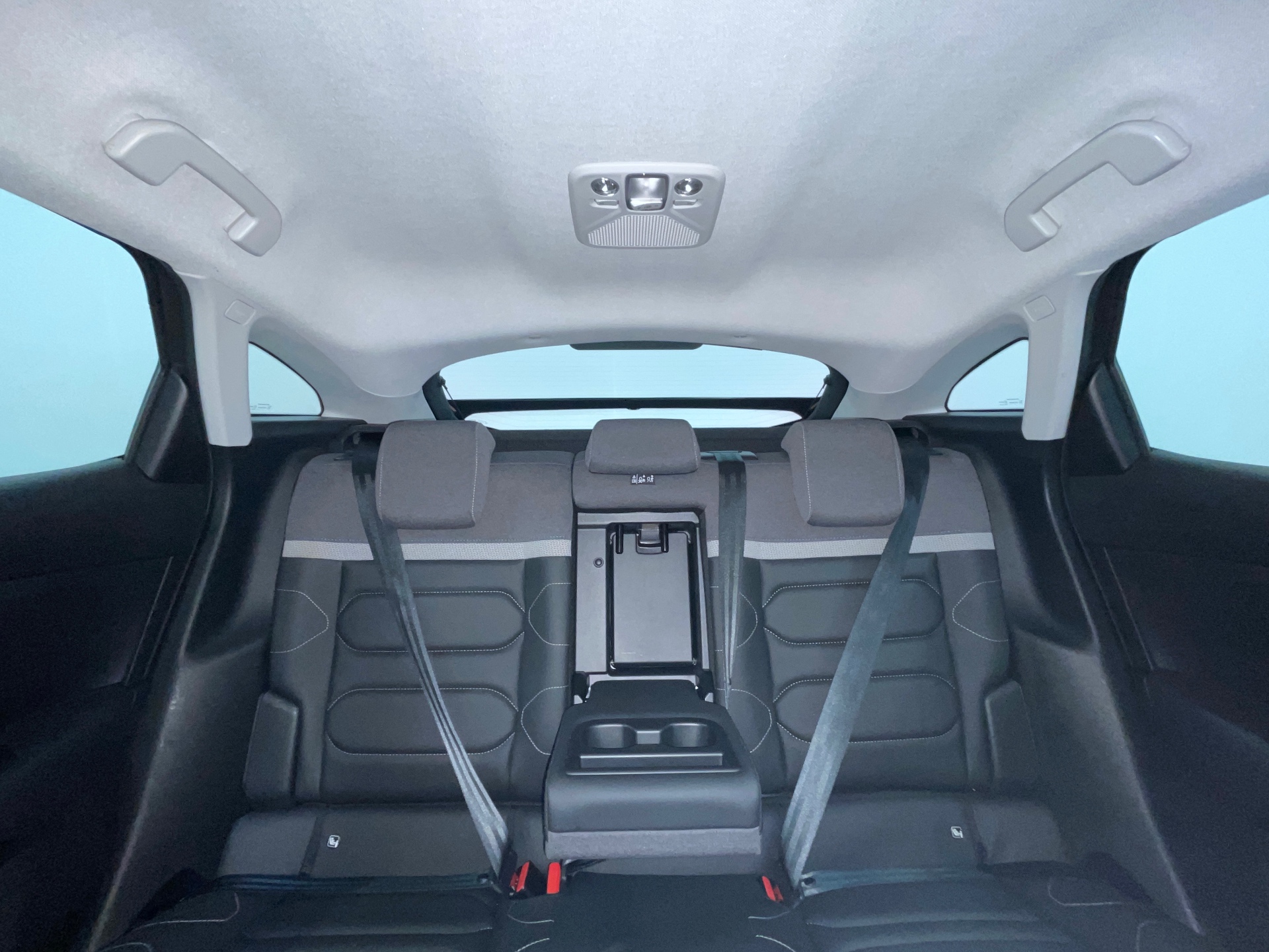 Photo 40 du véhicule CITROEN C4