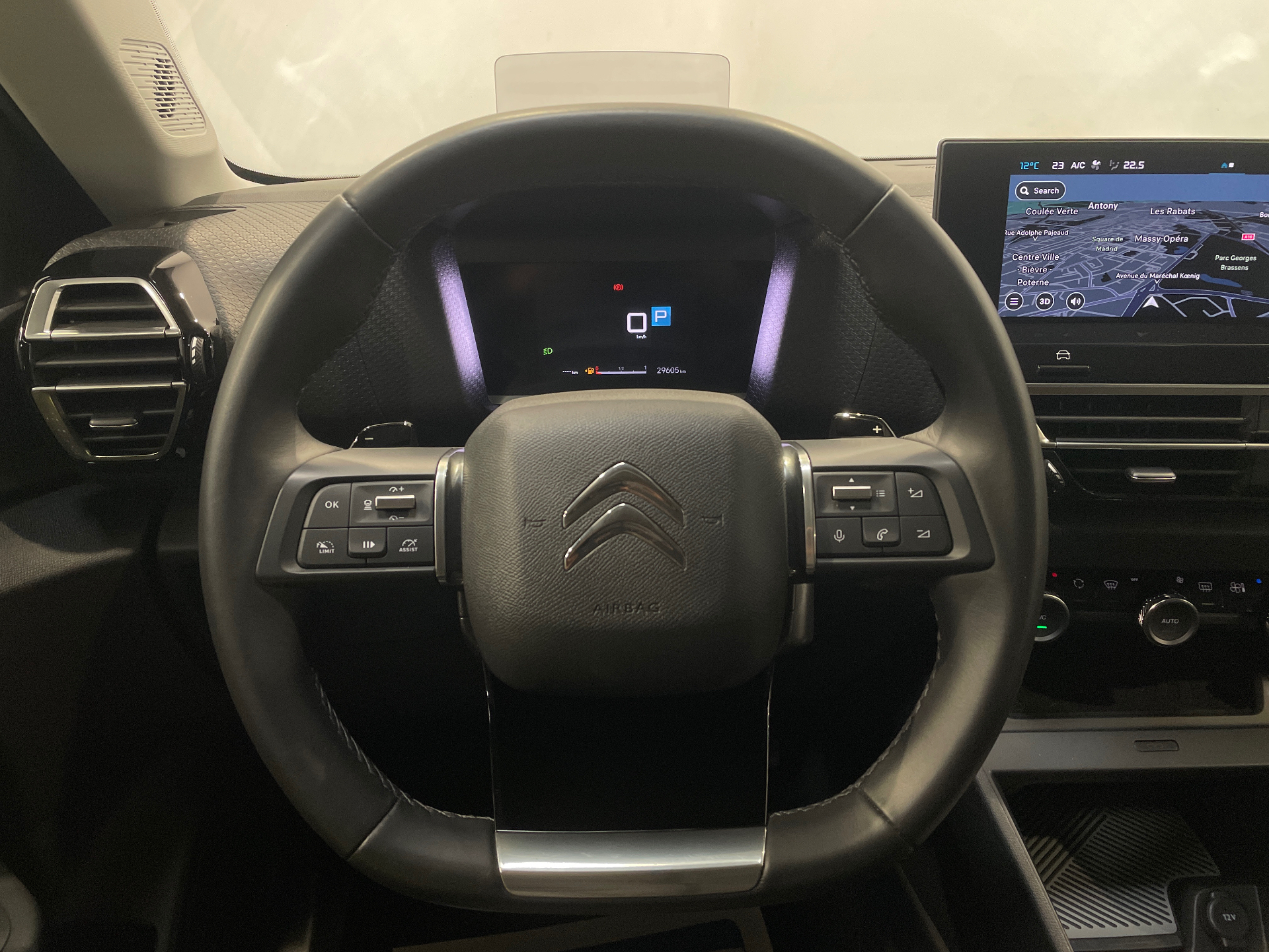 Photo 11 du véhicule CITROEN C4