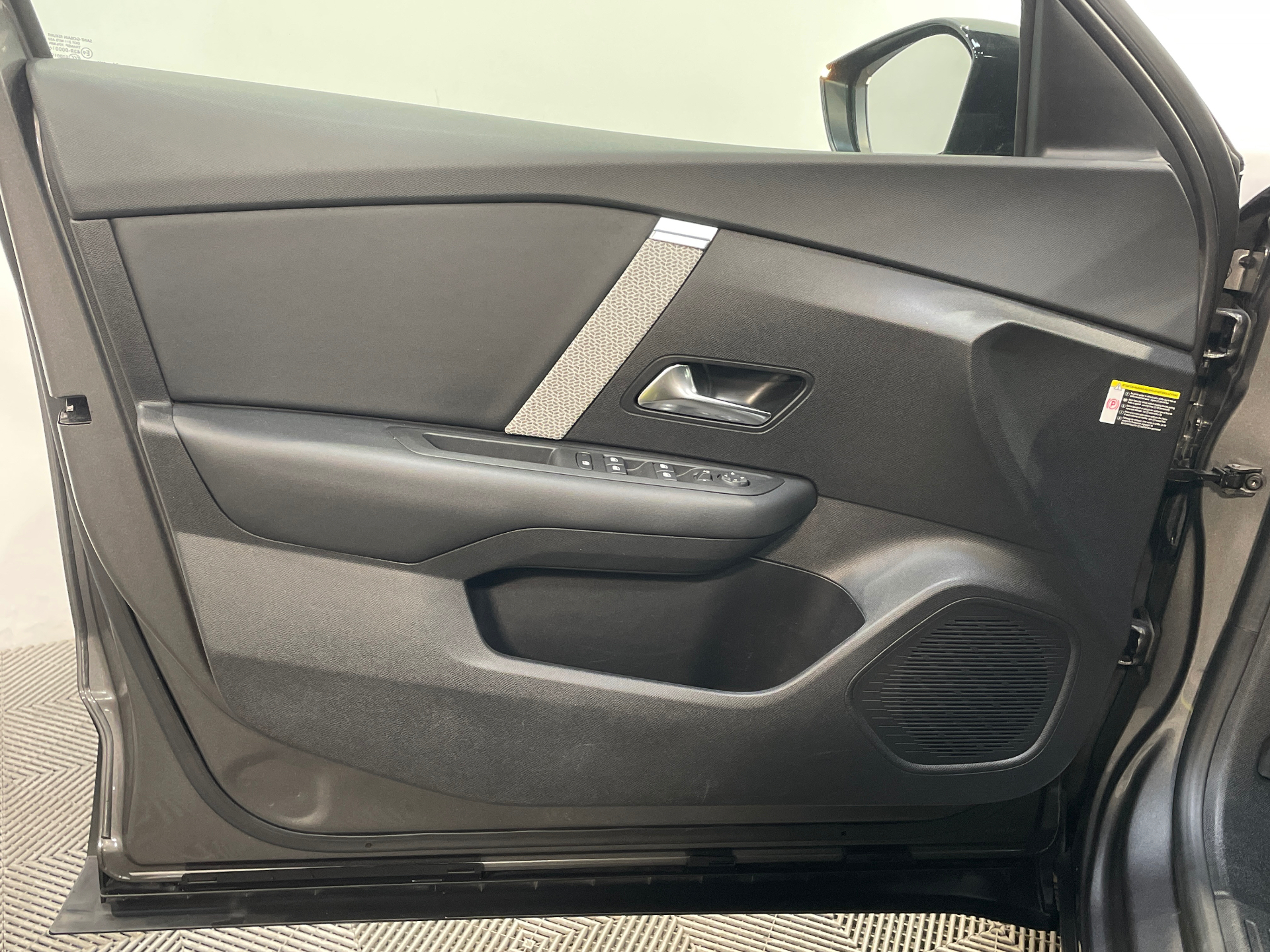 Photo 33 du véhicule CITROEN C4