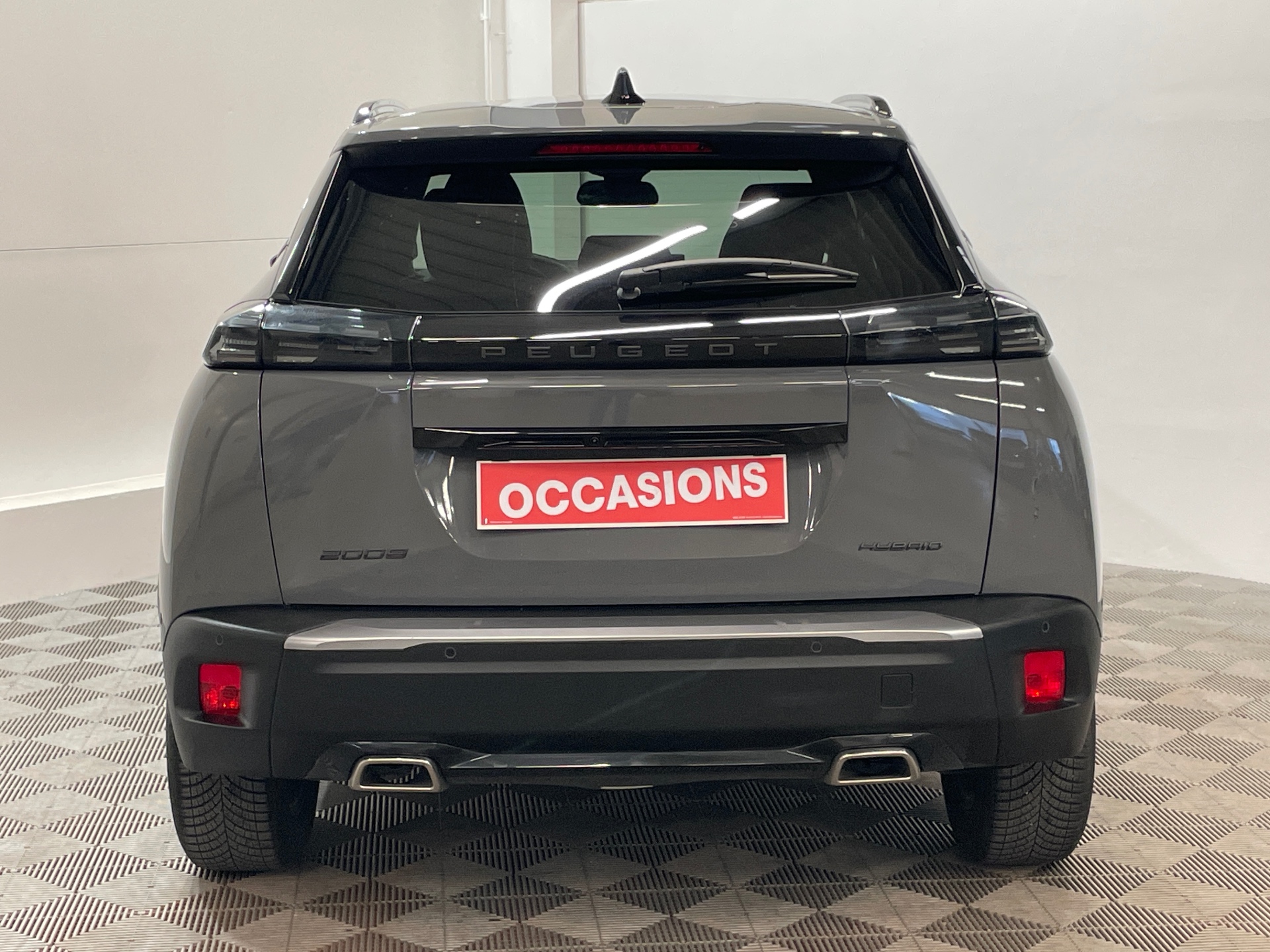 Photo 5 du véhicule PEUGEOT 2008