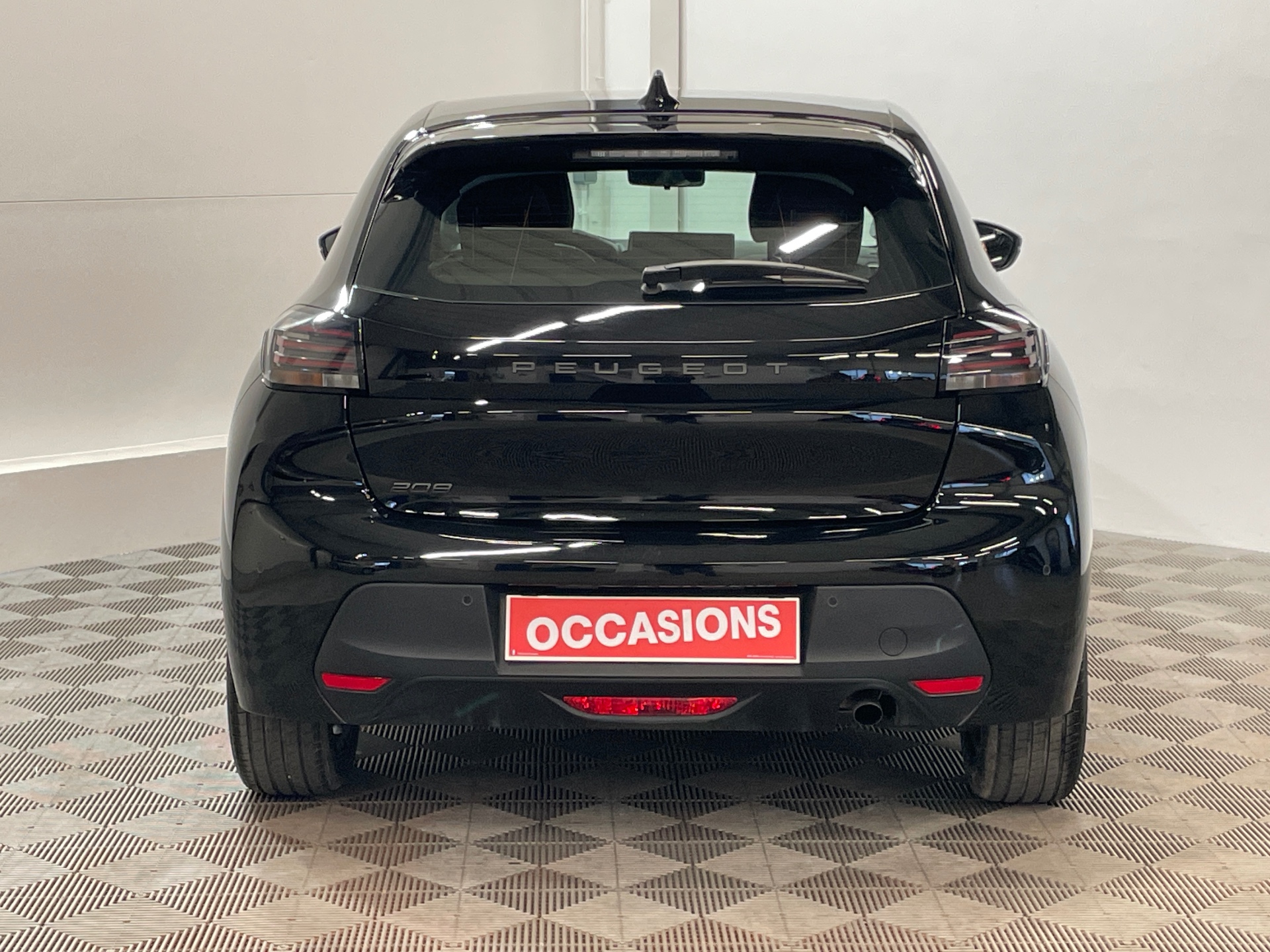 Photo 5 du véhicule PEUGEOT 208