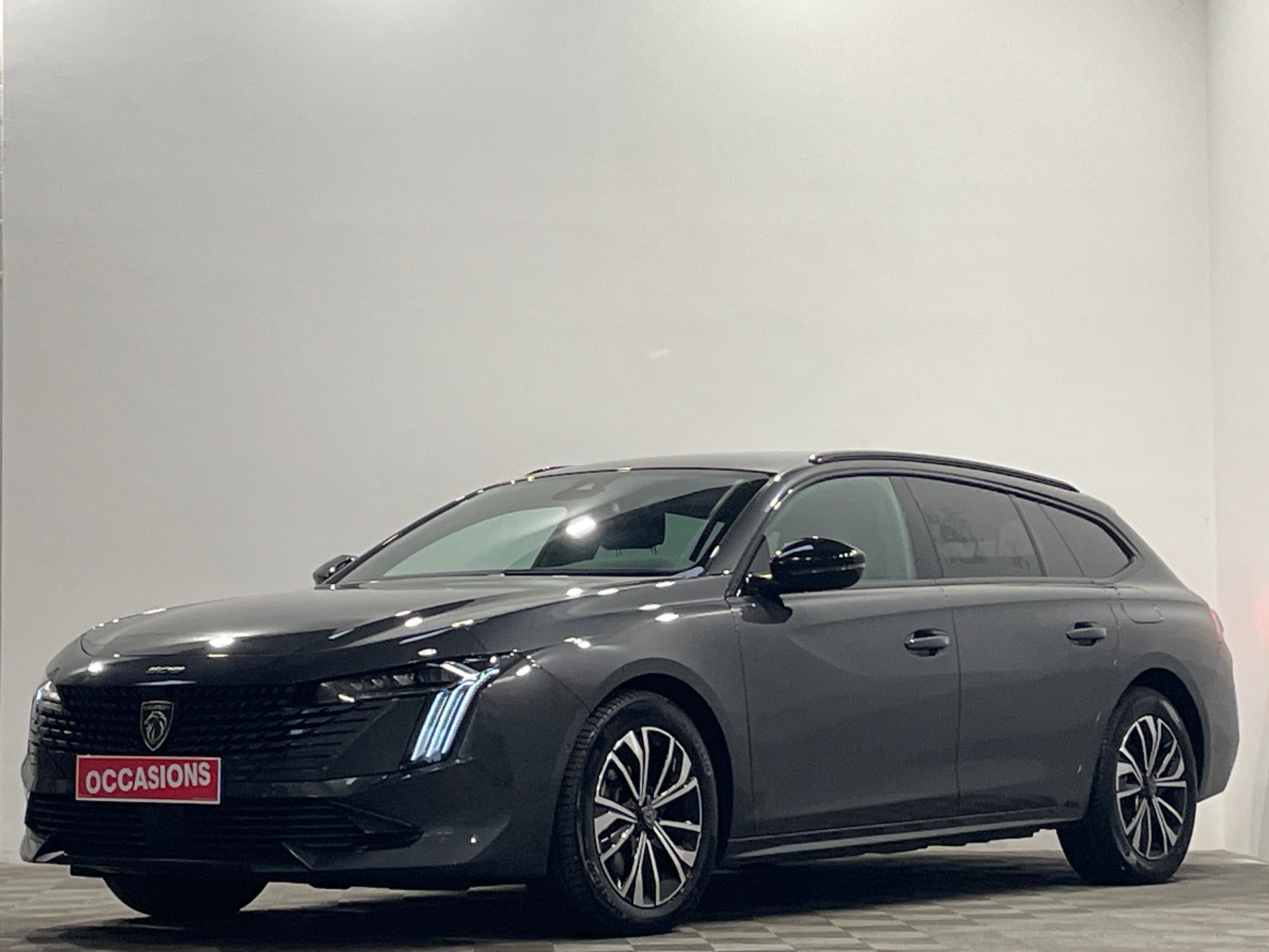 PEUGEOT 508 SW Hybrid 225 e-EAT8 Allure d'occasion