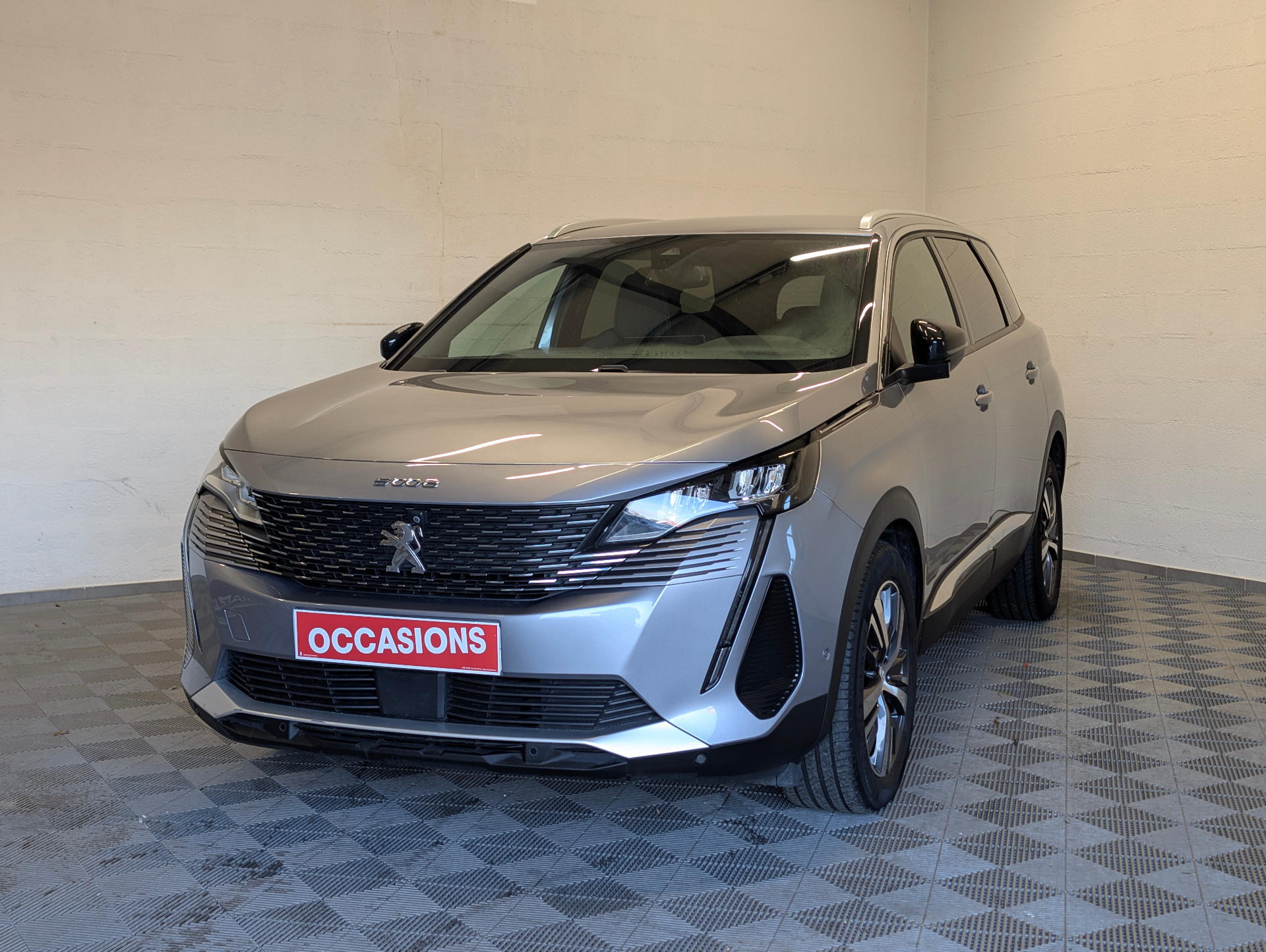 PEUGEOT 5008 ALLURE PK BHDI 130 S&S EAT8 d'occasion