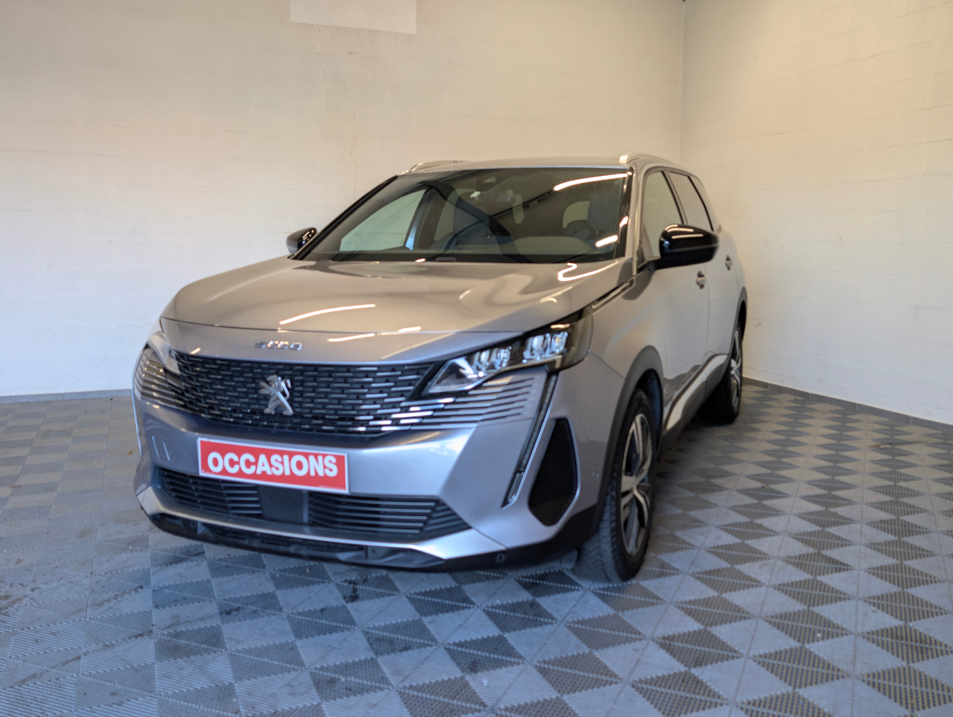 PEUGEOT 5008 Allure Pack PureTech 130 S&S EAT8 d'occasion