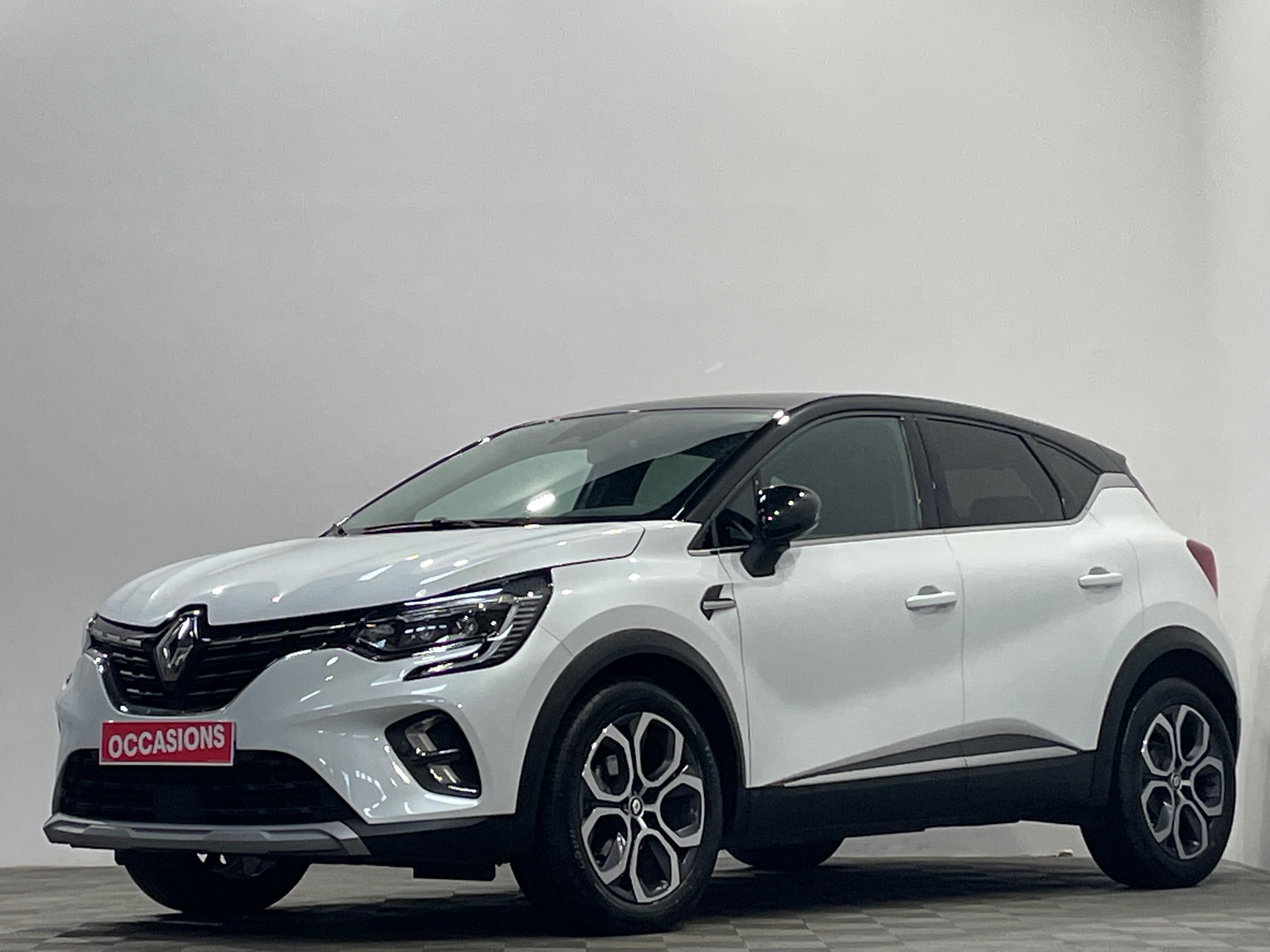 RENAULT CAPTUR mild hybrid 160 EDC Techno d'occasion