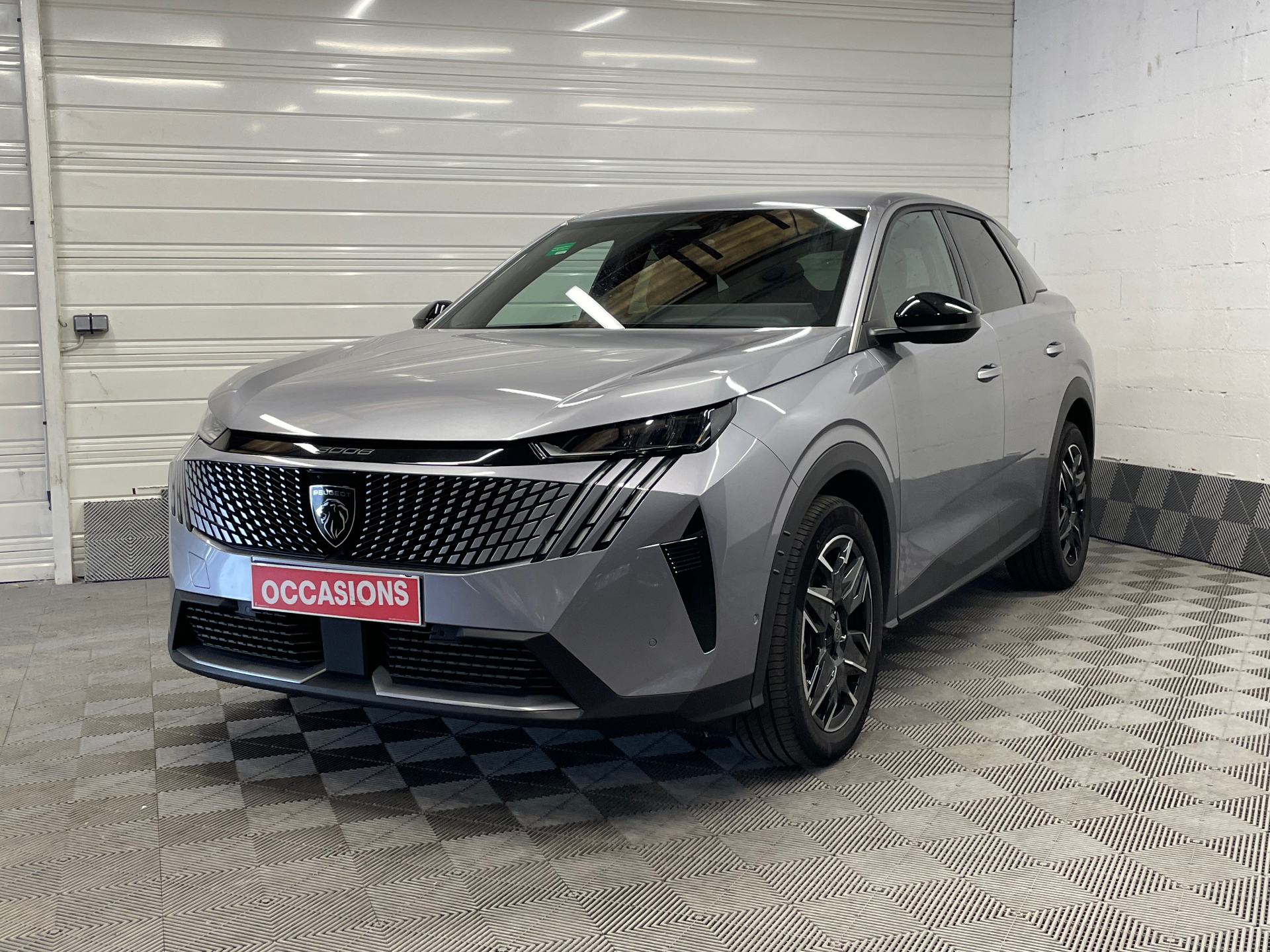 PEUGEOT 3008 ALLURE HYBRID 136 E-DCS6 d'occasion