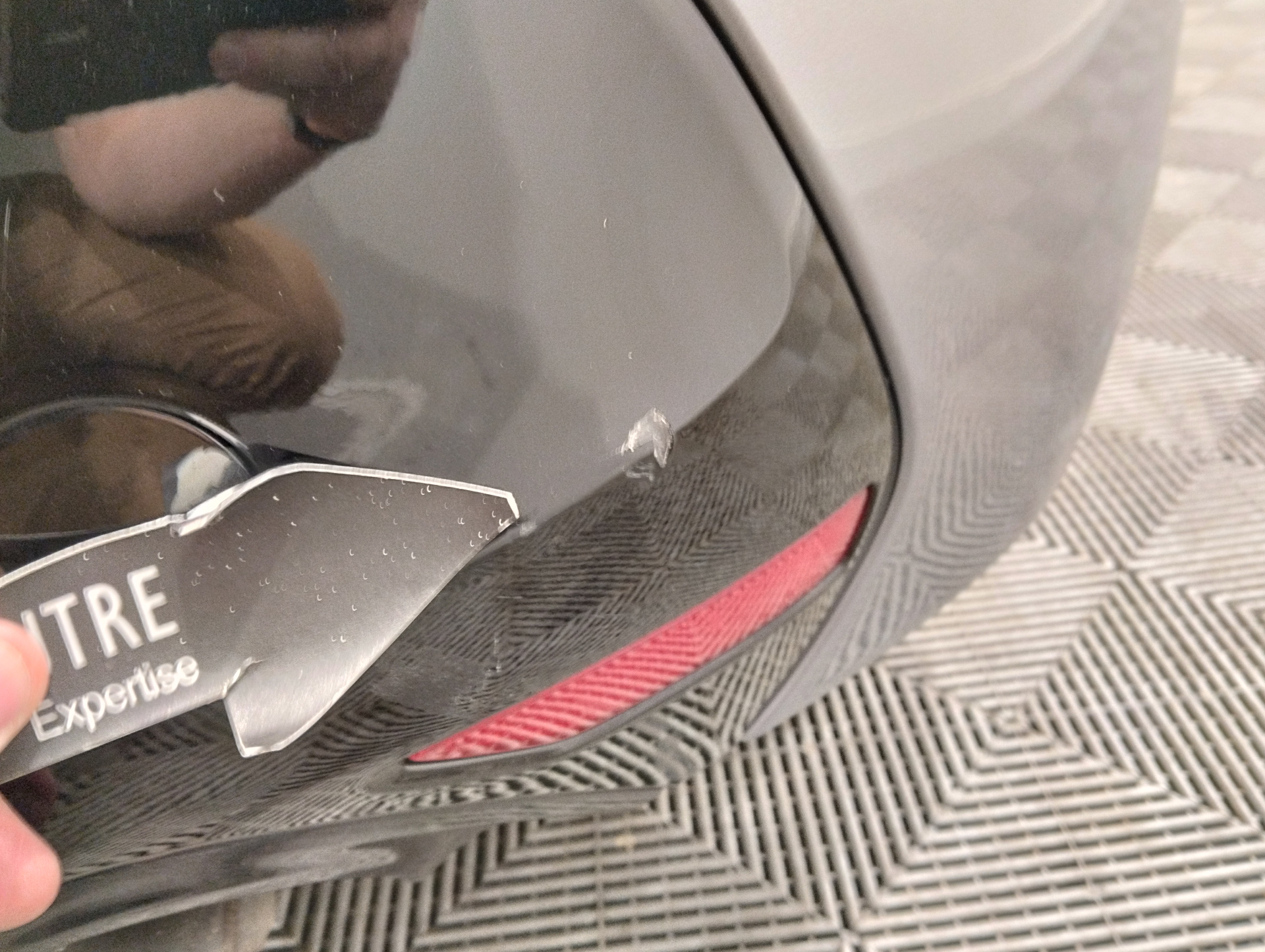 Photo 43 du véhicule PEUGEOT 208