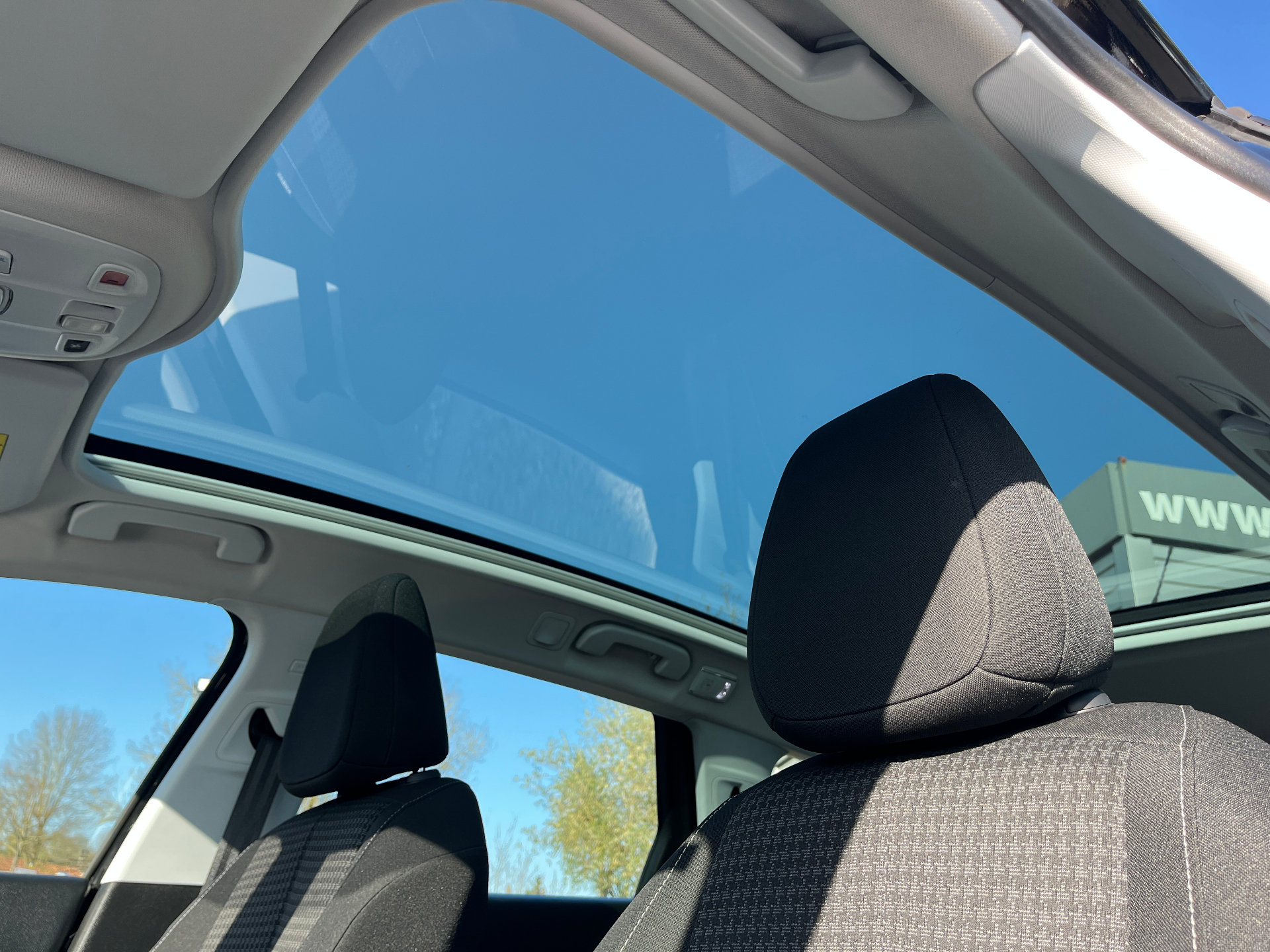 31be90e8-bdf2-425b-8430-5f032635db51