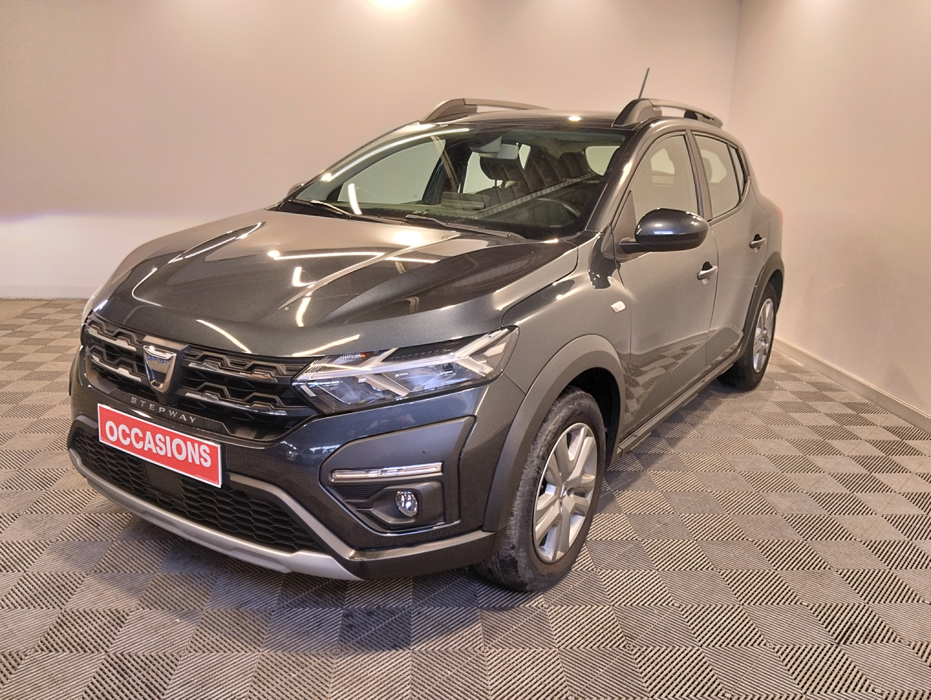 DACIA SANDERO TCe 90 - 22 Stepway Confort d'occasion