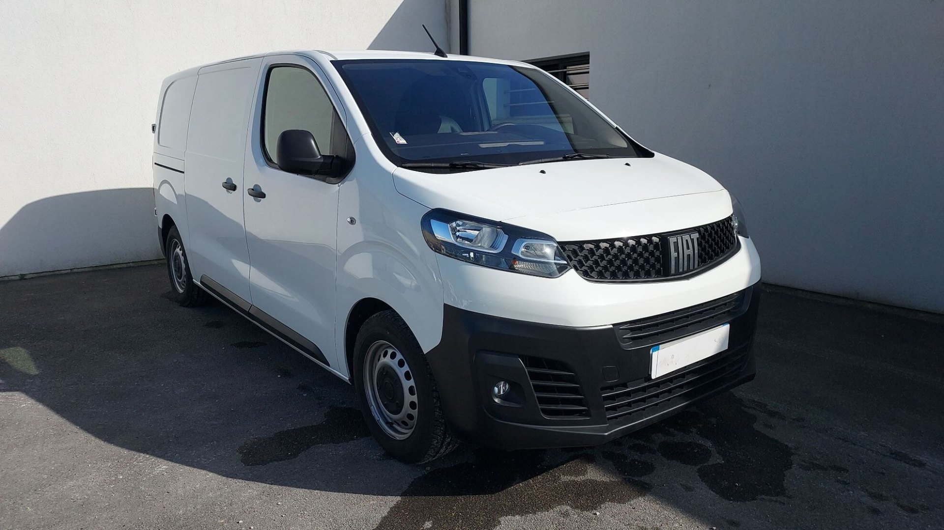 FIAT SCUDO FOURGON STANDARD 2.0 MULTIJET 145CH LOUNGE BVA