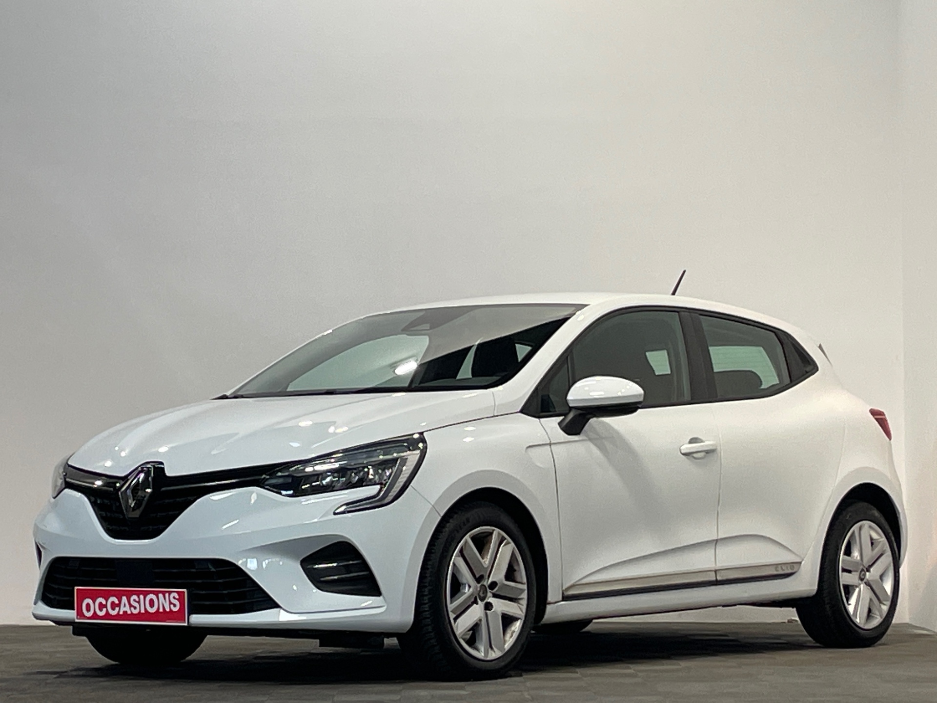 RENAULT CLIO V TCe 90 Business d'occasion