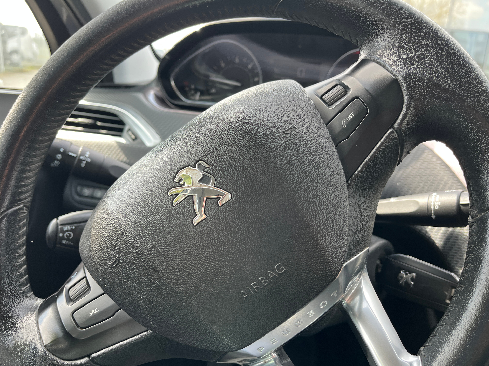 6ac67d91-bc78-4b25-80e6-7b707cdda2e9