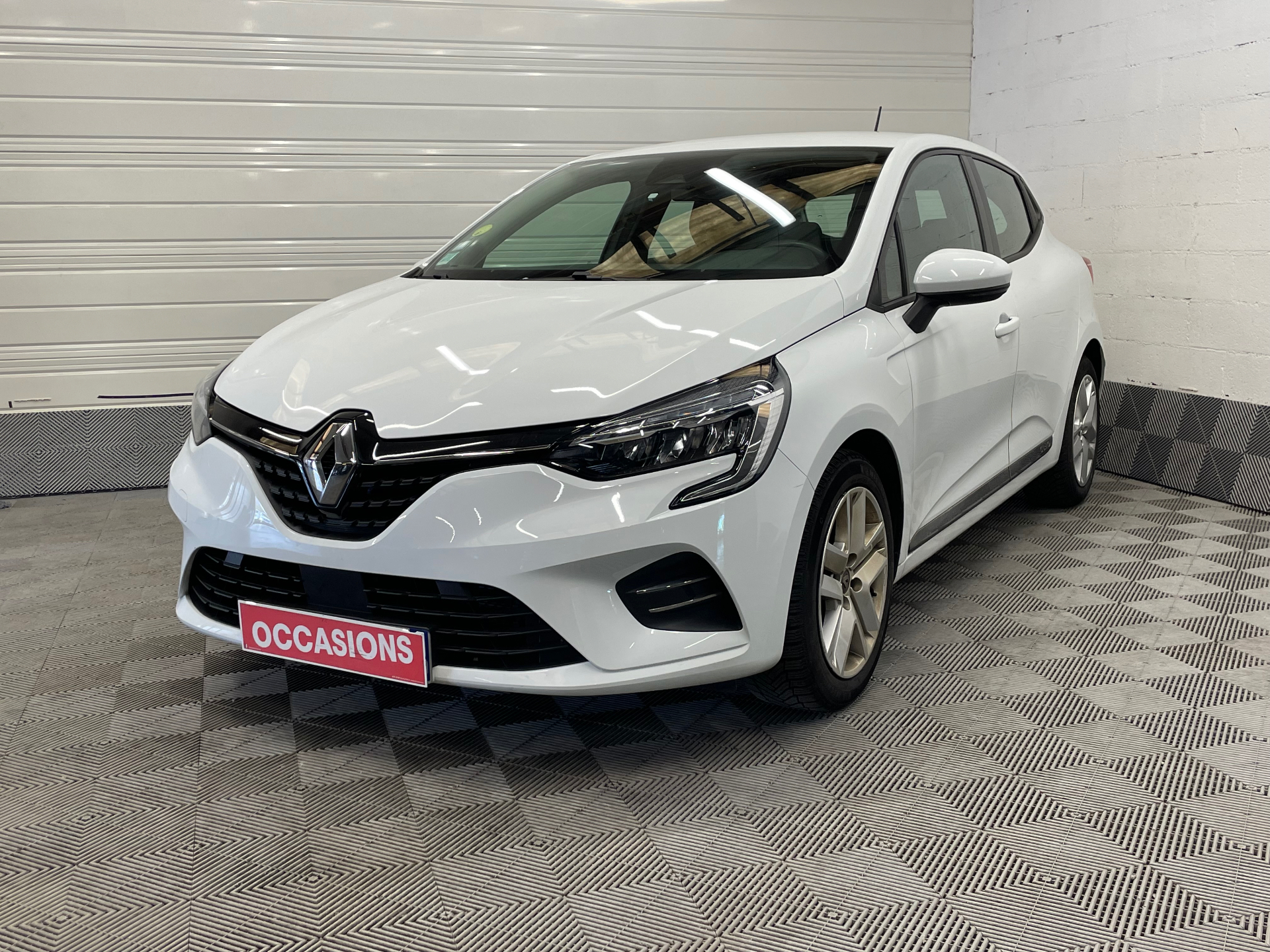 RENAULT CLIO V Blue dCi 85 Business d'occasion