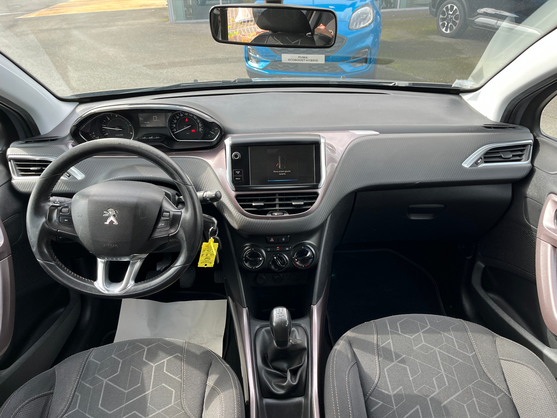 aff6ede5-eb00-4003-a884-9870704325b1