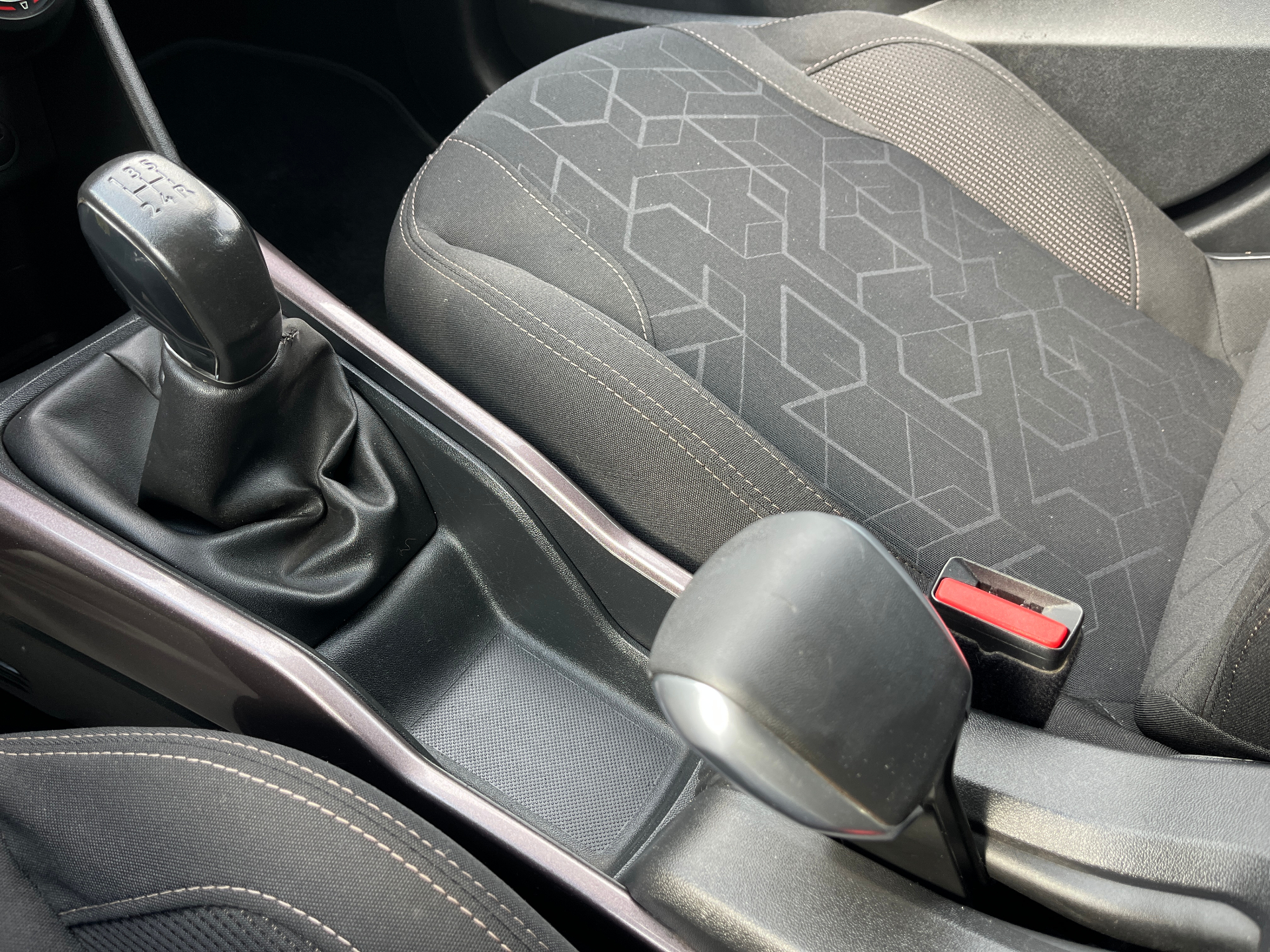 e6a5186a-f716-42a9-b3de-efb31a4bec78