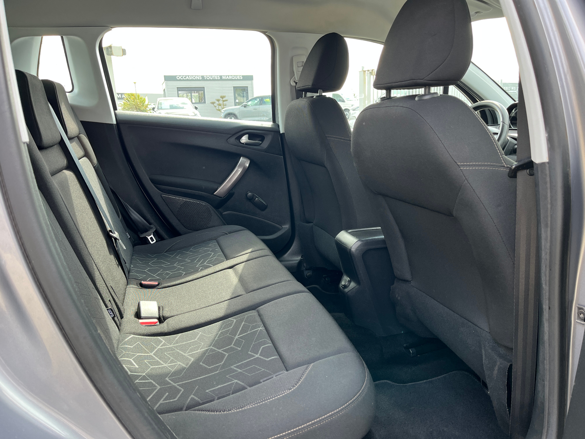 f96d79ba-78da-4dd8-b7e1-0de5e1af27a7