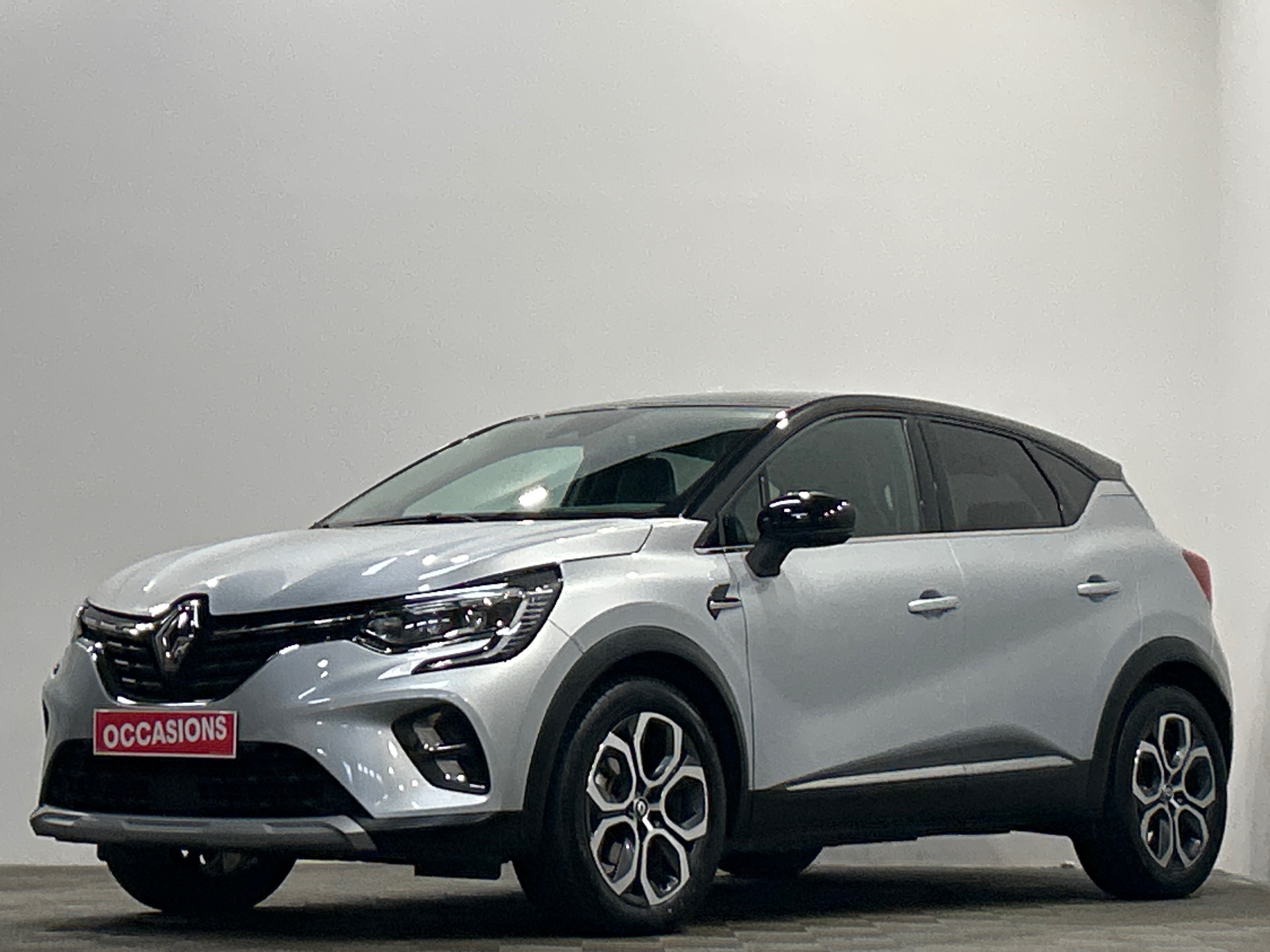 RENAULT CAPTUR E-Tech full hybrid 145 Techno d'occasion