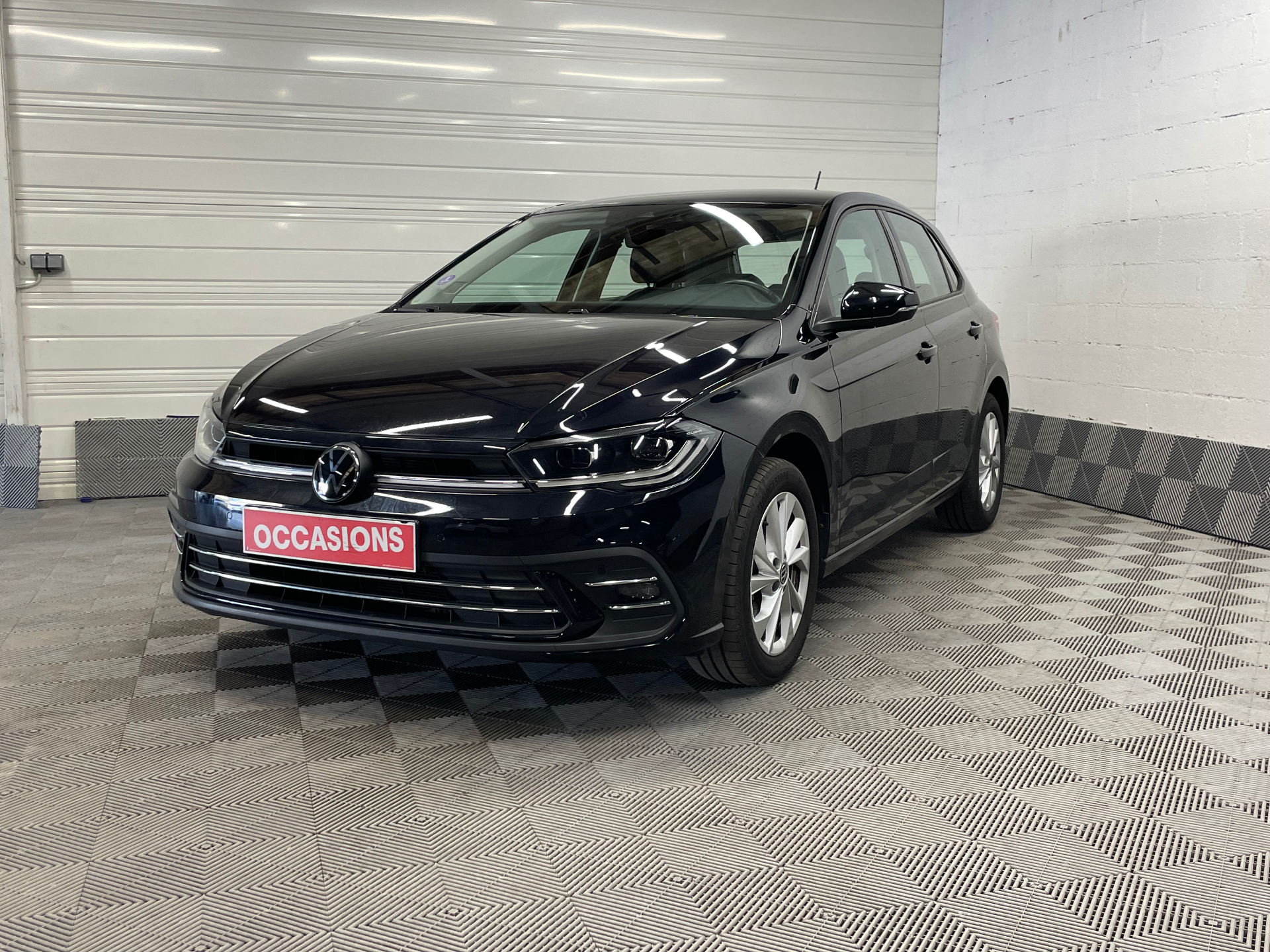 Photo principale du véhicule VOLKSWAGEN POLO