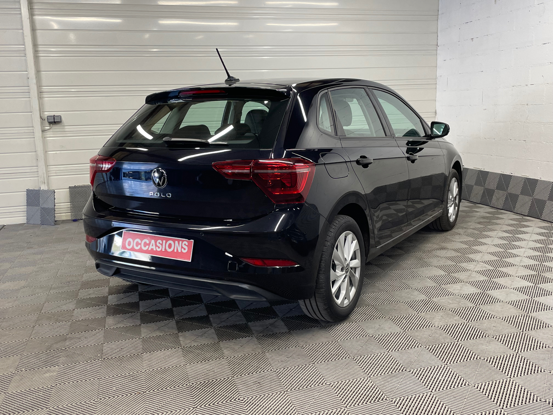 Photo 6 du véhicule VOLKSWAGEN POLO