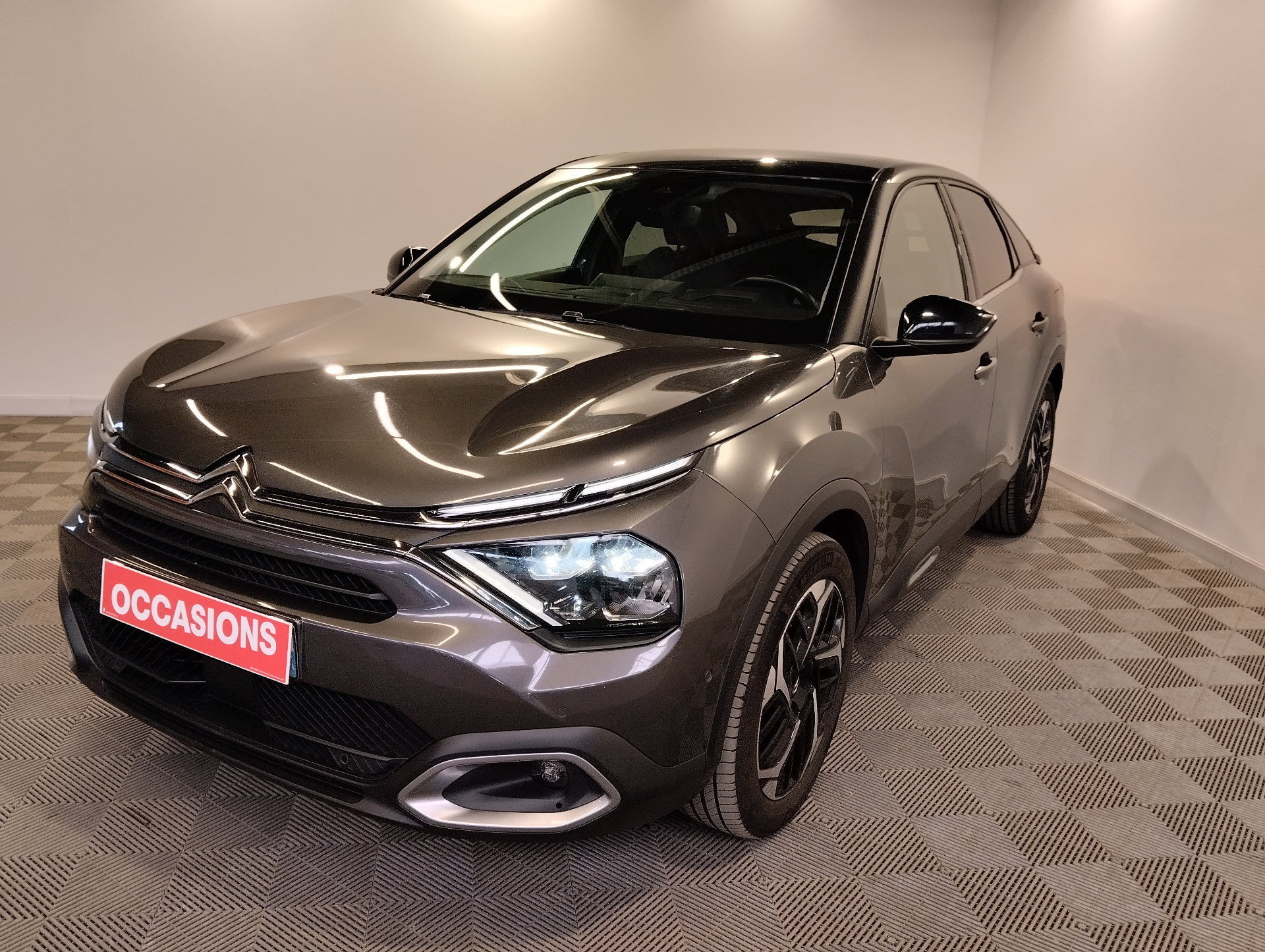 CITROEN C4 PureTech 130 BVM6 SHINE d'occasion