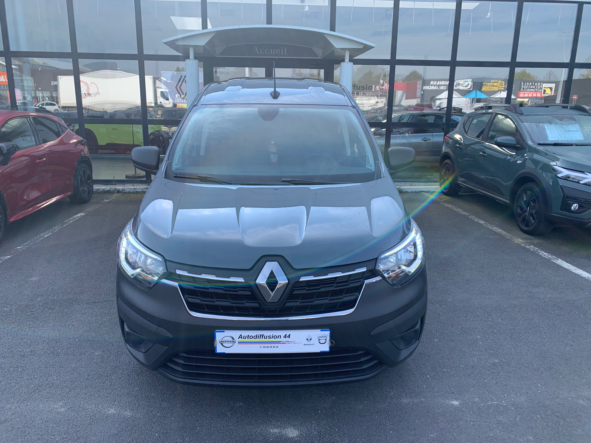 RENAULT EXPRESS VAN