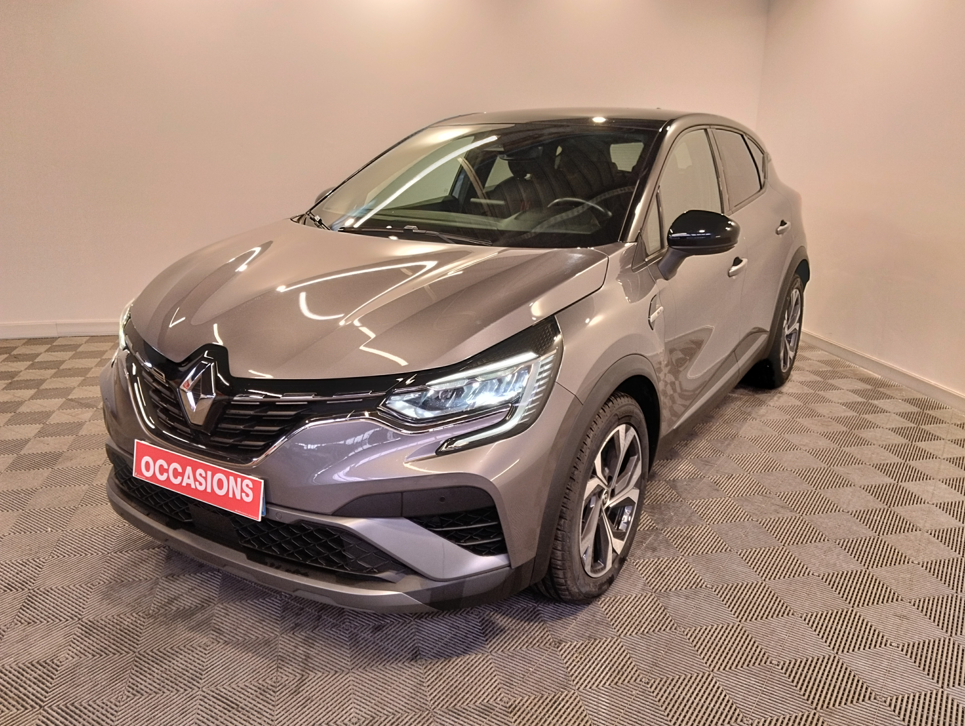 RENAULT CAPTUR R.S. line mild hybrid 140 d'occasion