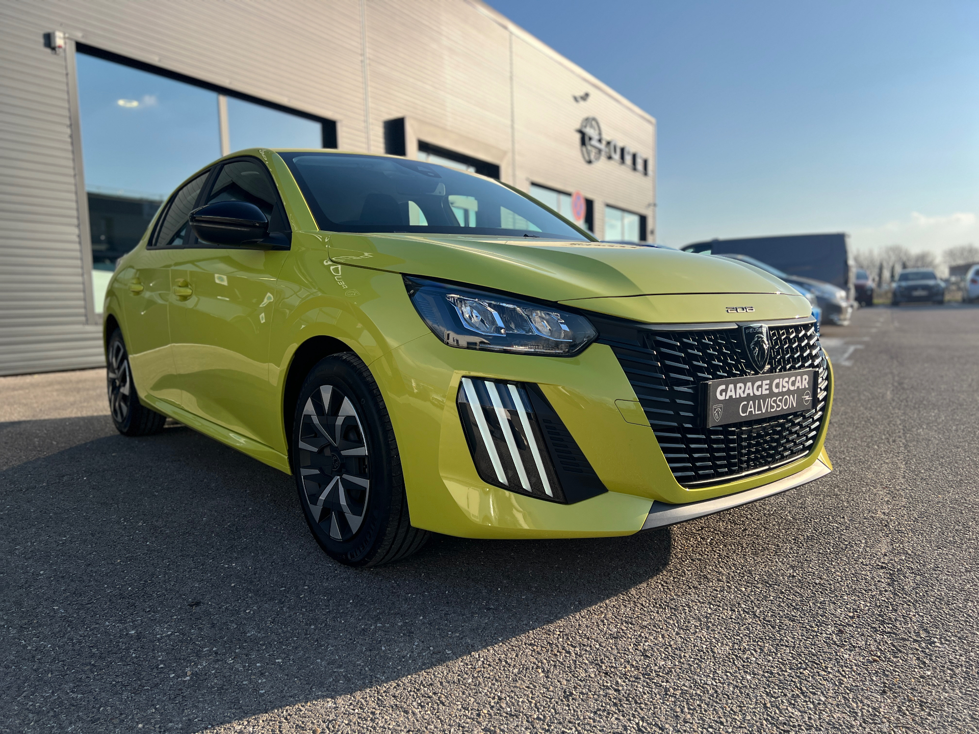 PEUGEOT 208 2024 — photo 3