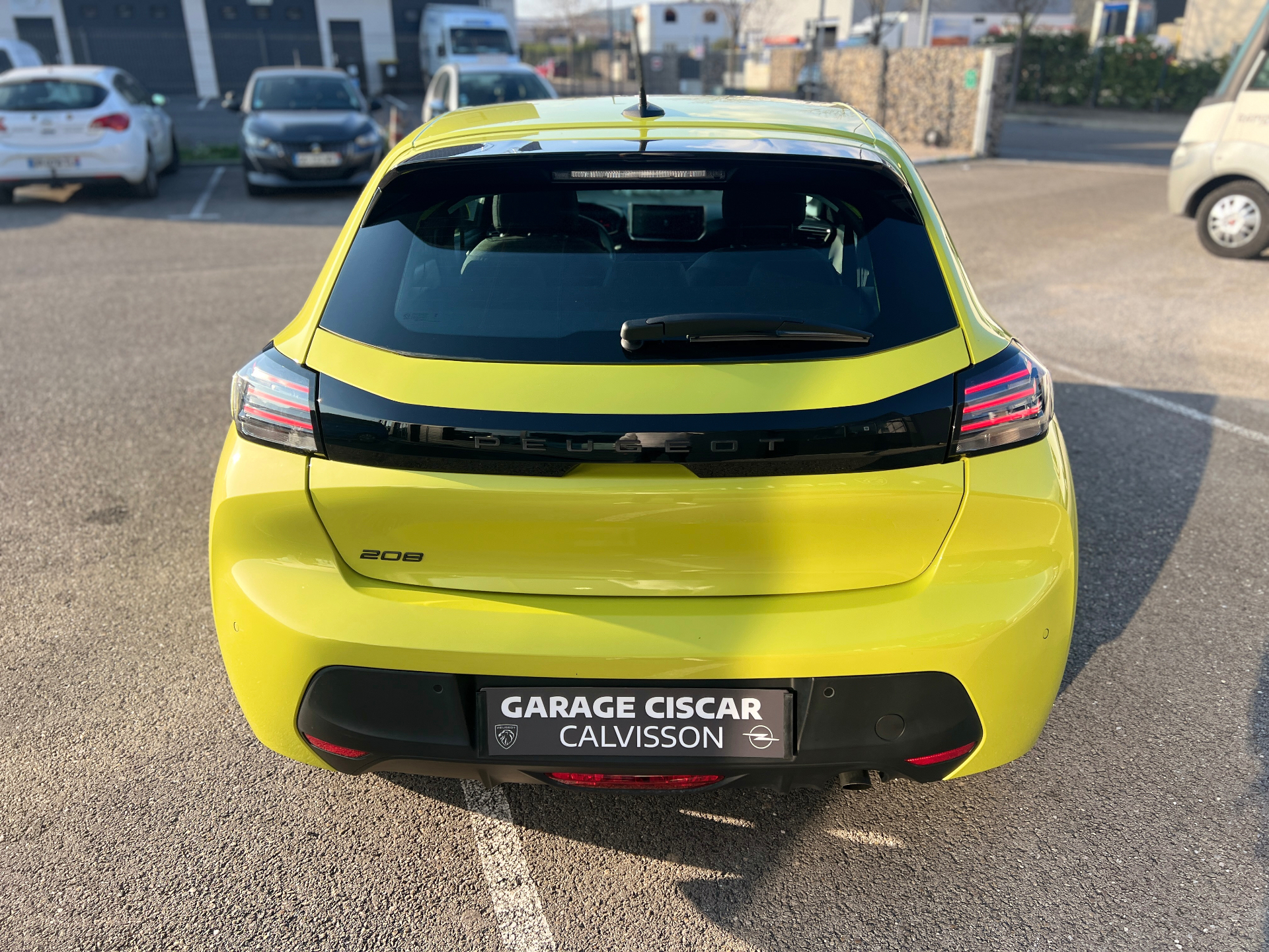 PEUGEOT 208 2024 — photo 11
