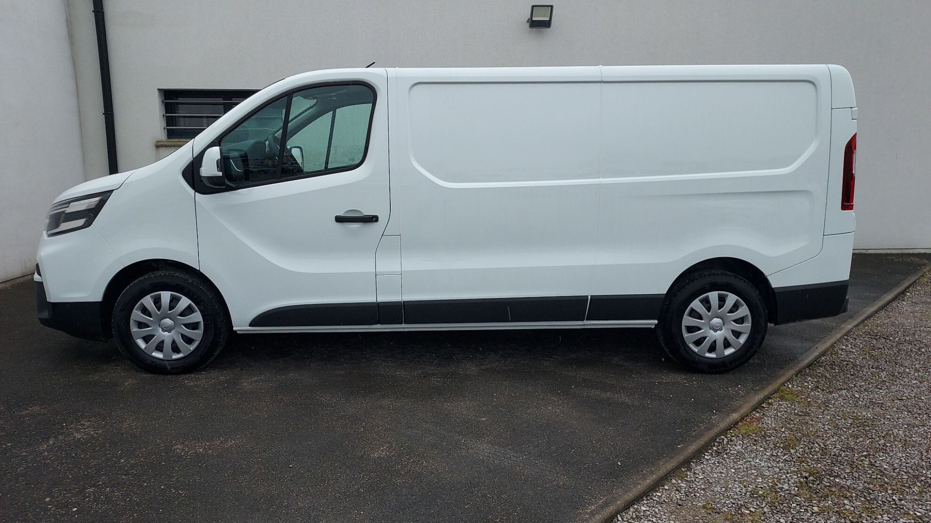 NISSAN PRIMASTAR FOURGON L2H1 2.0 DCI 150 S/S BVM N-CONNECTA, photo 4