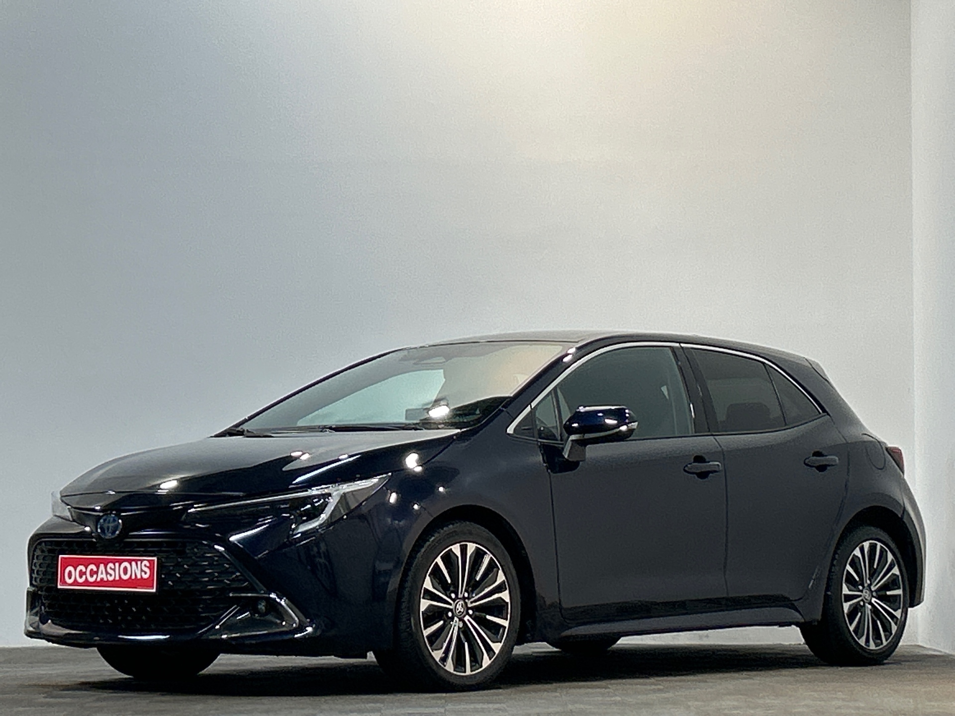 TOYOTA COROLLA HYBRIDE 140ch Design d'occasion