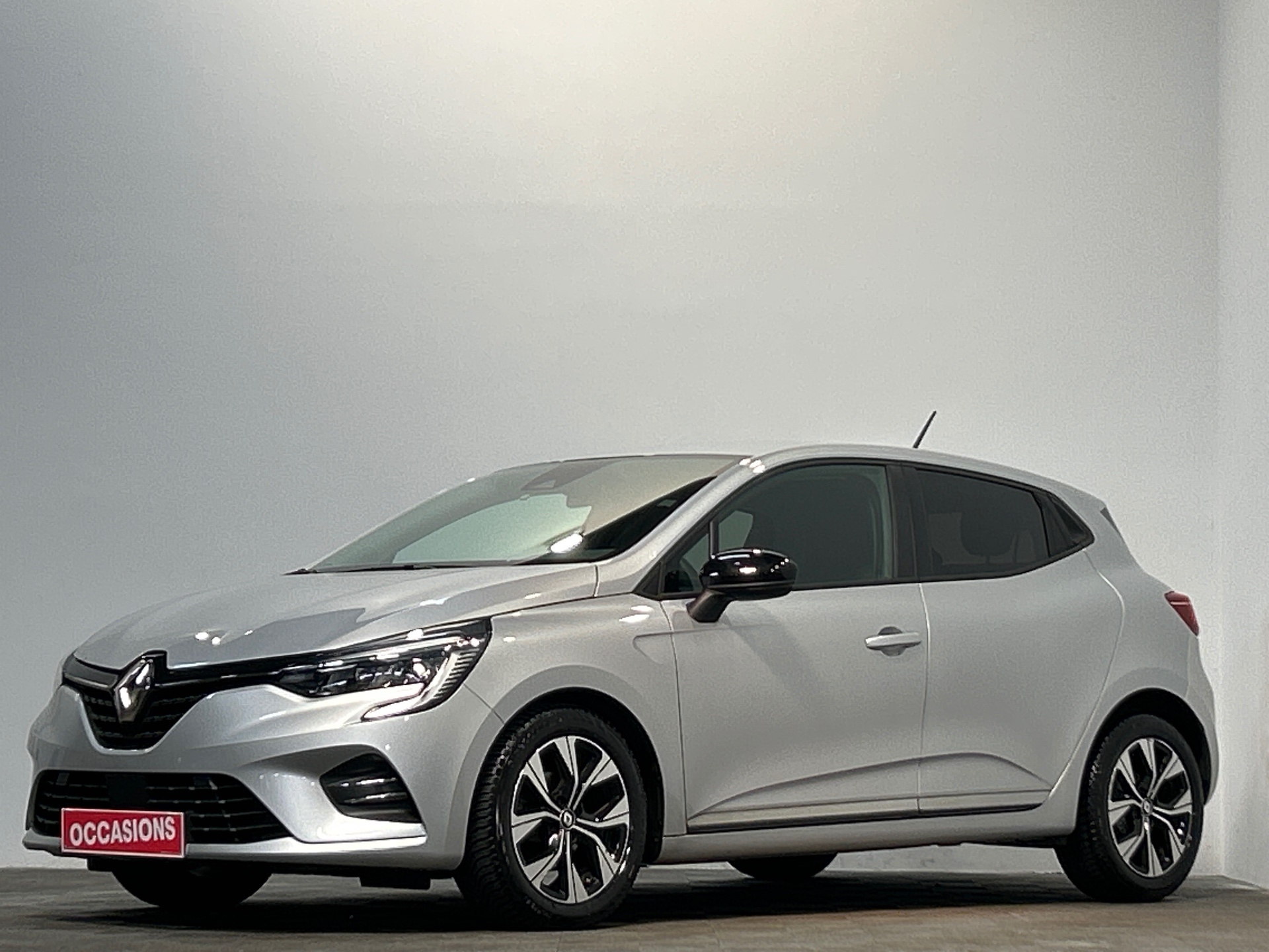 RENAULT CLIO V TCe 90 - 21 Zen d'occasion