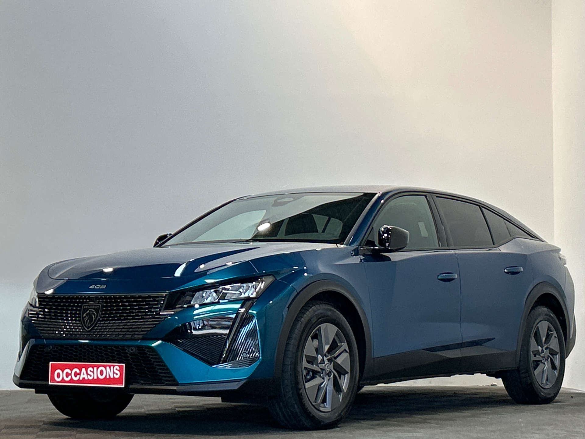 PEUGEOT 408