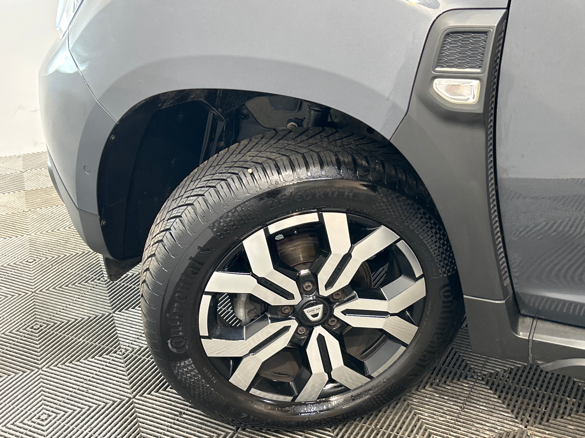 Photo 41 du véhicule DACIA DUSTER