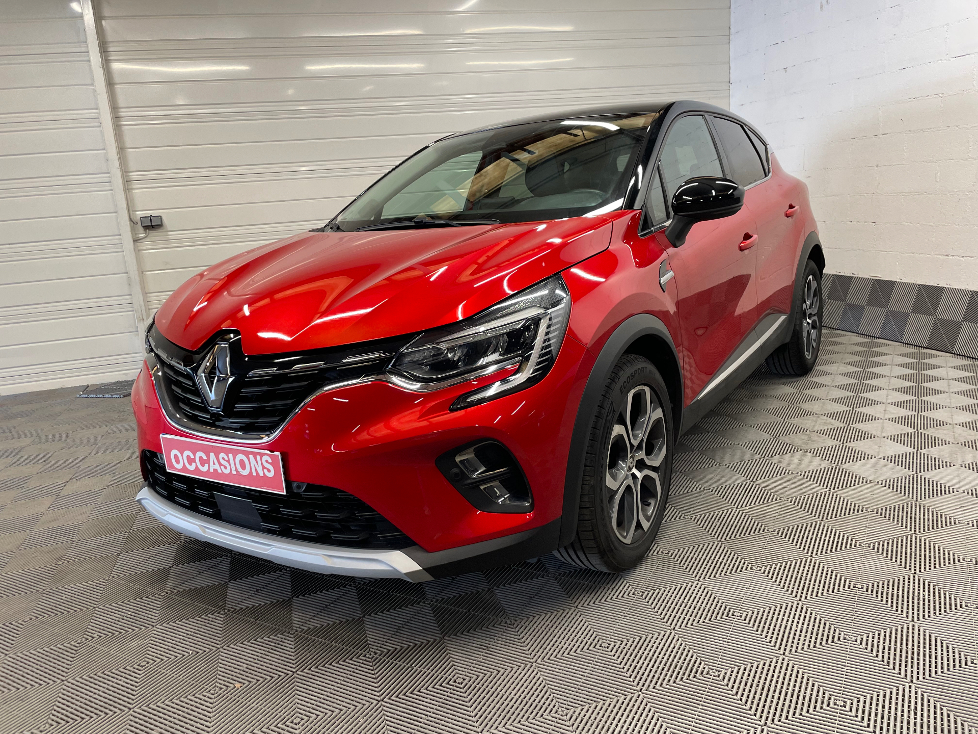 RENAULT CAPTUR mild hybrid 160 EDC Techno d'occasion