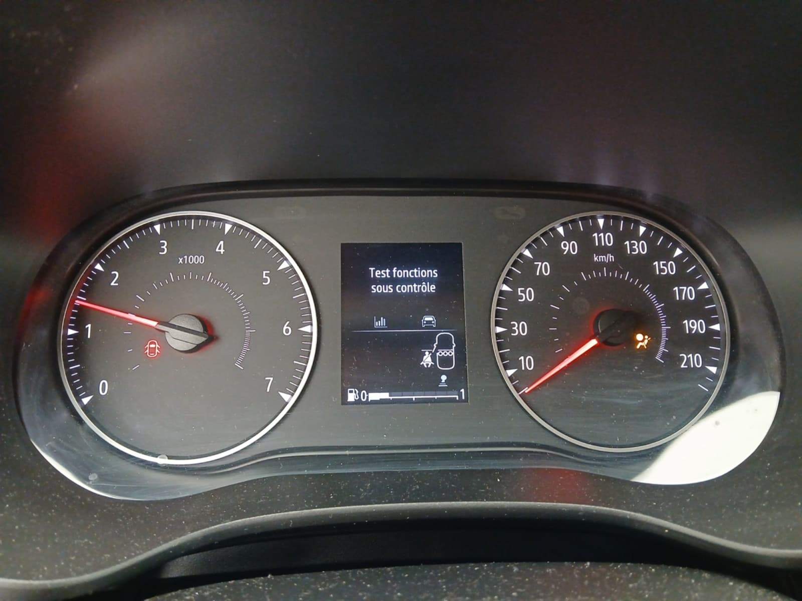 Photo 11 du véhicule DACIA SANDERO