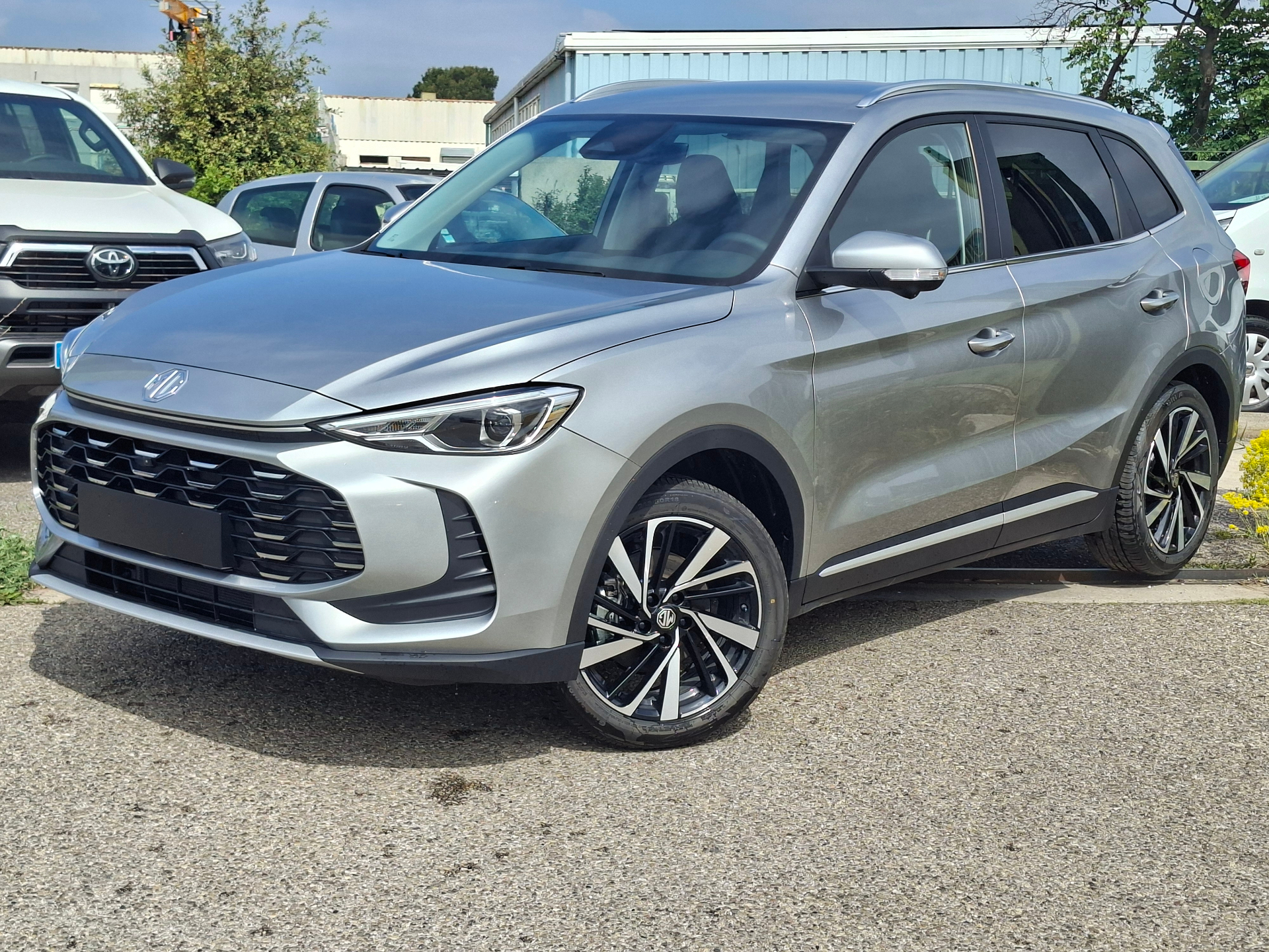 MG ZS 1.5 L Hybrid+ 197 ch Luxury, voiture neuve