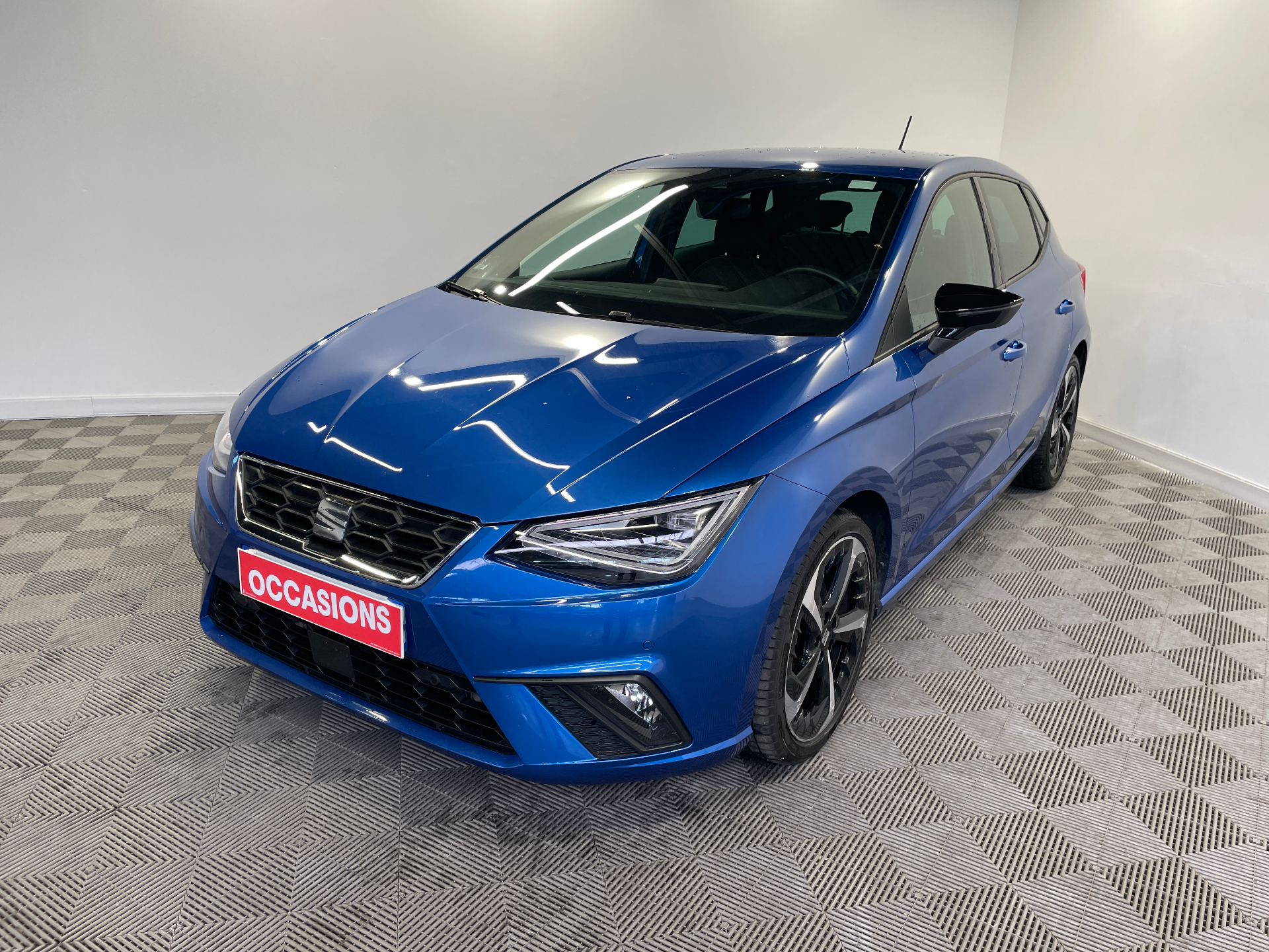 SEAT IBIZA 1.0 TSI 110 ch S/S DSG7 FR d'occasion