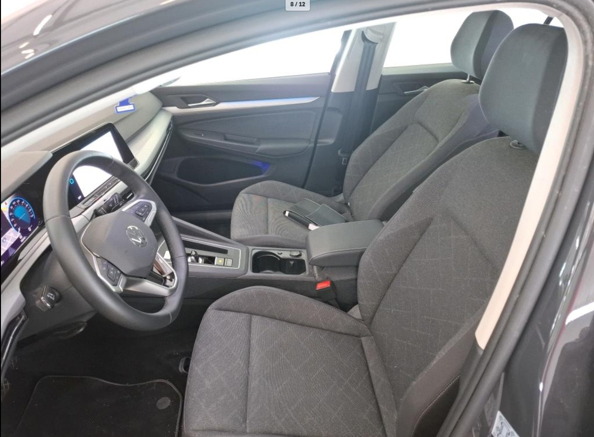 Photo 5 du véhicule VOLKSWAGEN GOLF