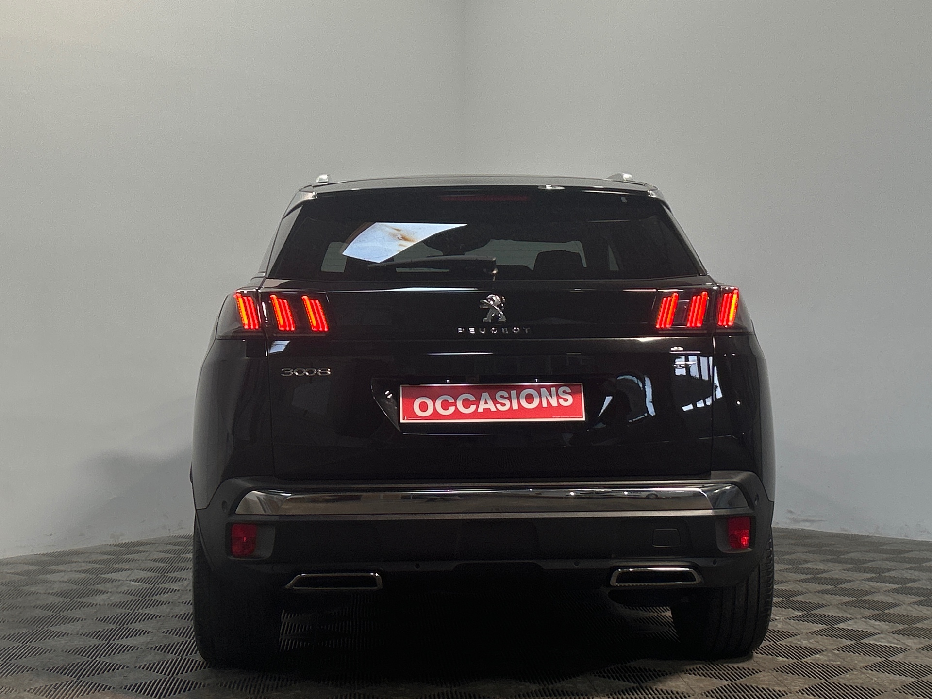 Photo 6 du véhicule PEUGEOT 3008