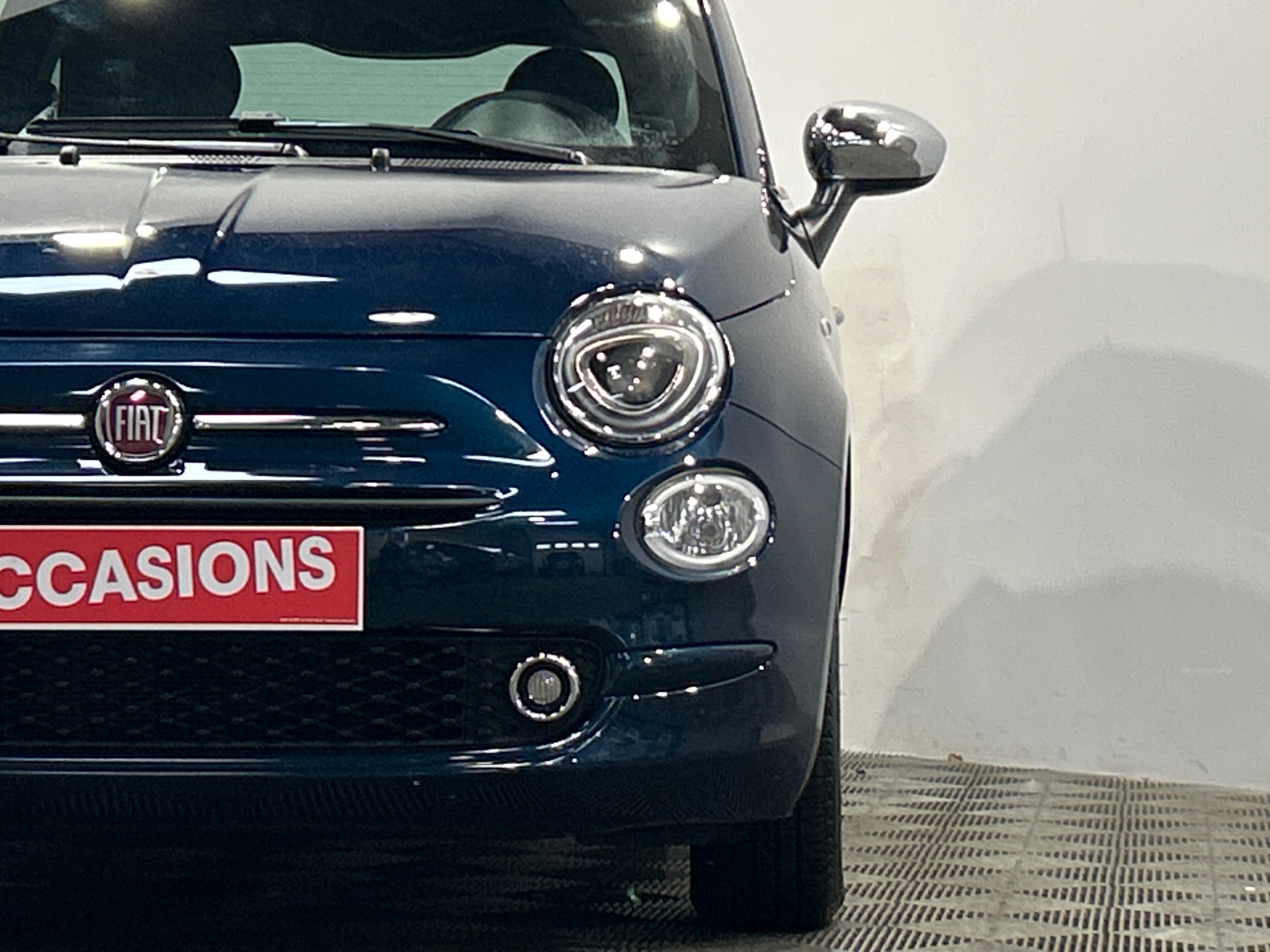 Photo 6 du véhicule FIAT 500