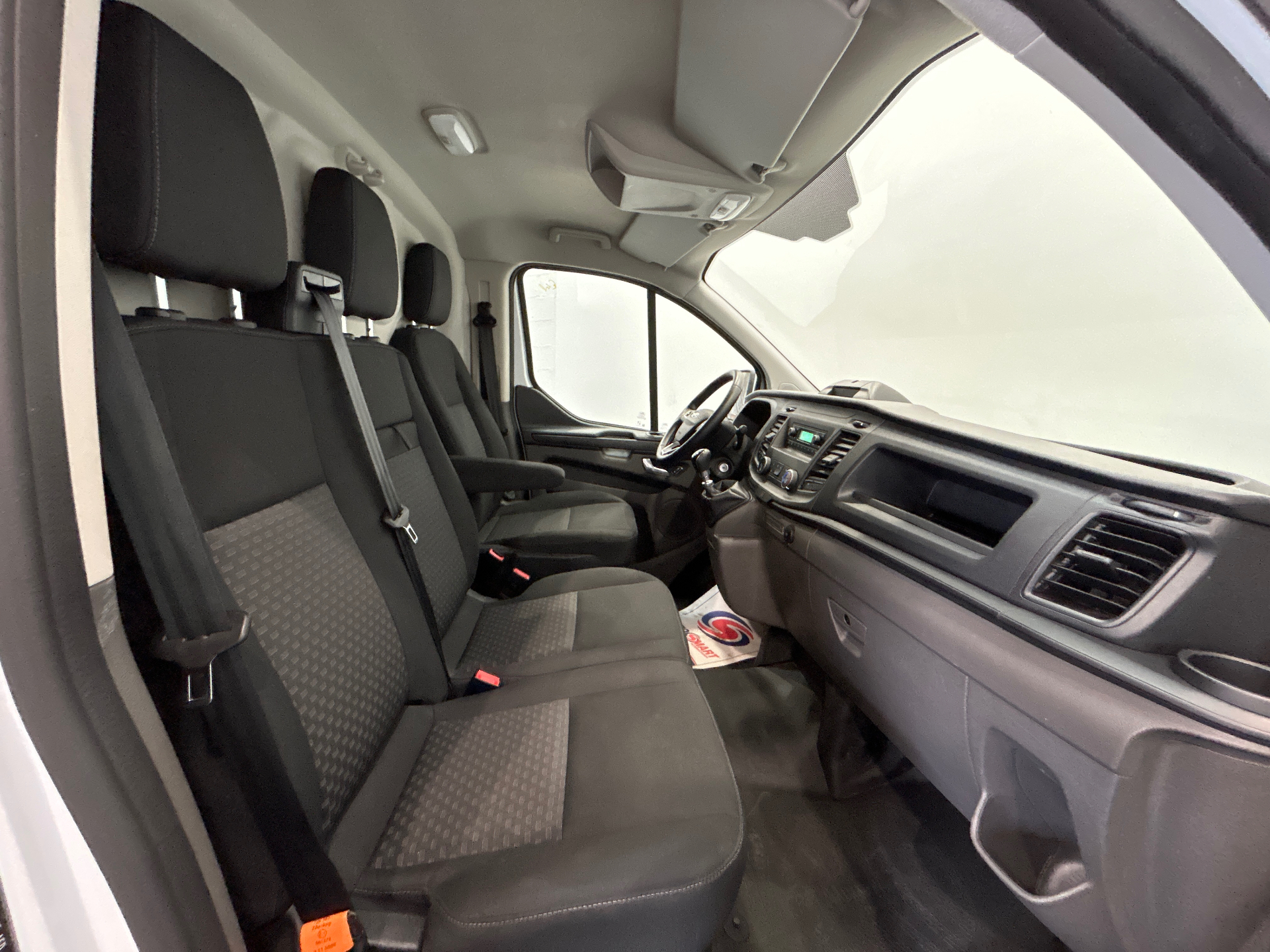 Photo 30 du véhicule FORD TRANSIT CUSTOM
