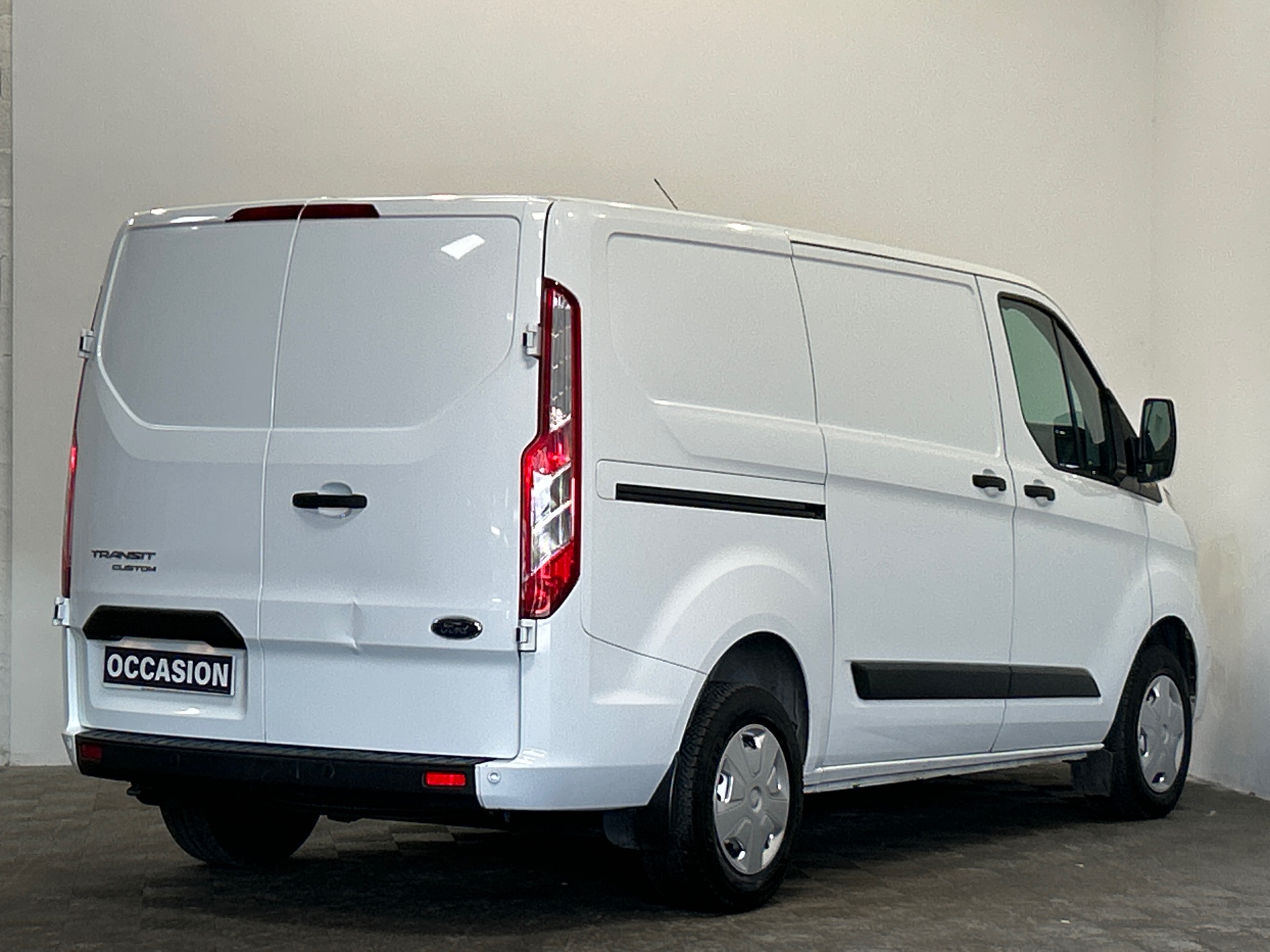 Photo 3 du véhicule FORD TRANSIT CUSTOM